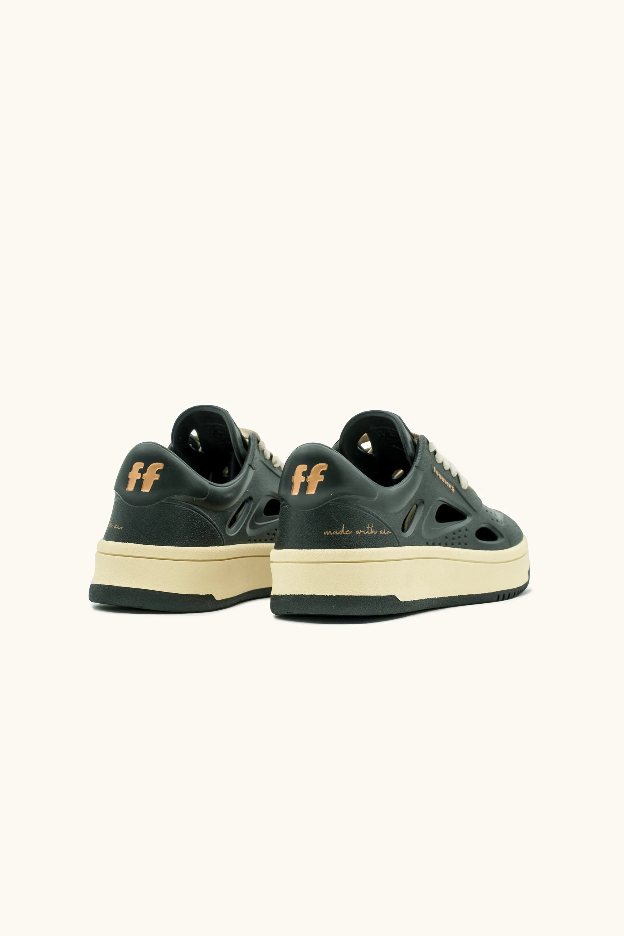 ⚤ Sneakers Foamers ICON BLACK - F1002
