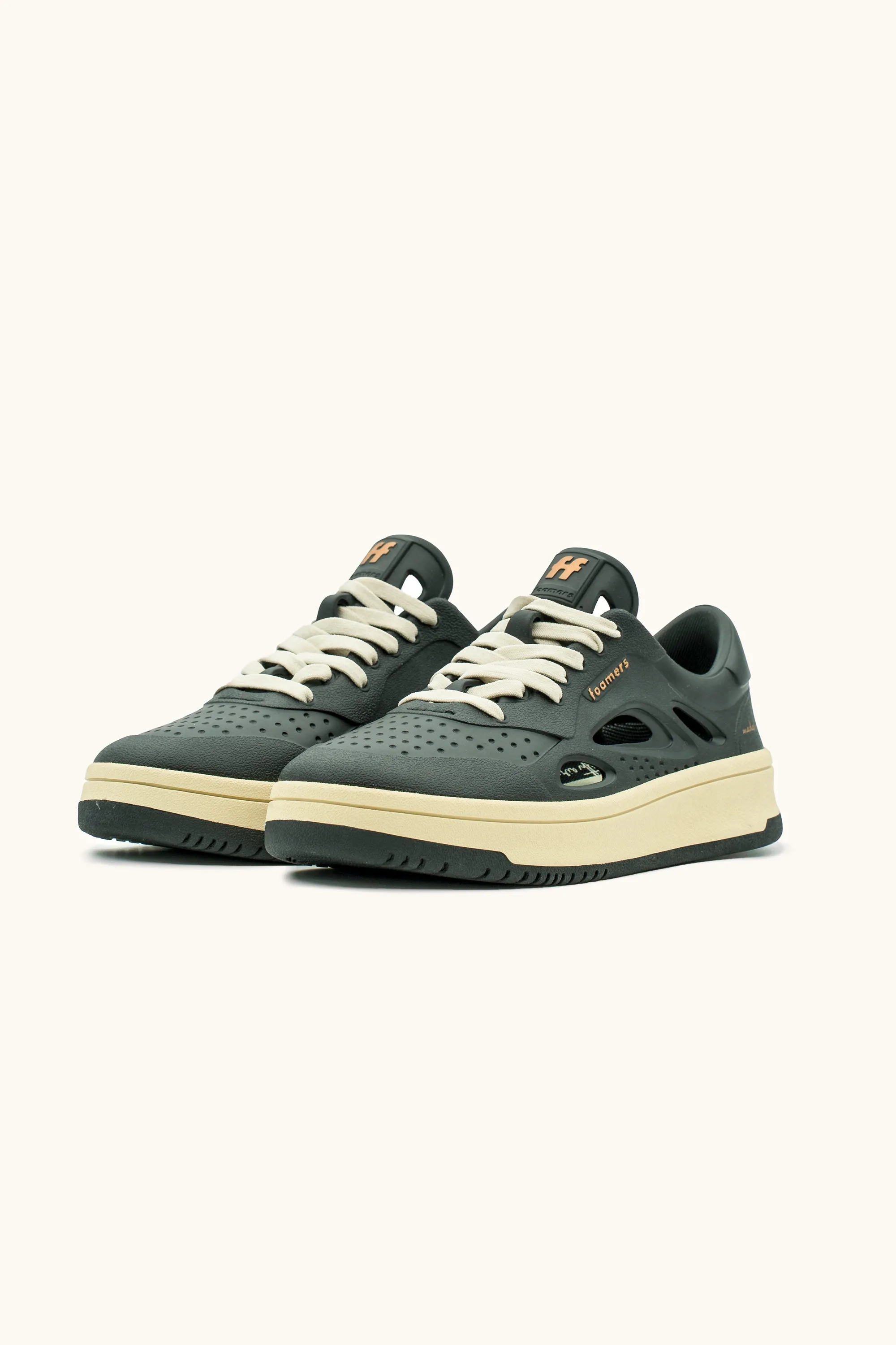 ⚤ Sneakers Foamers ICON BLACK - F1002
