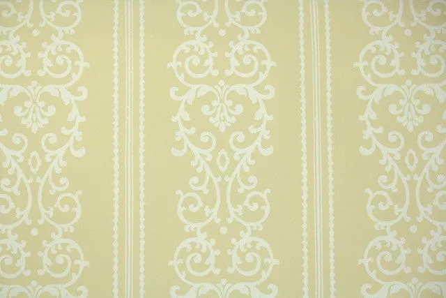 1960s Damask Vintage Wallpaper