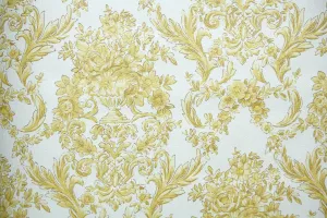 1970s Floral Damask Vintage Wallpaper