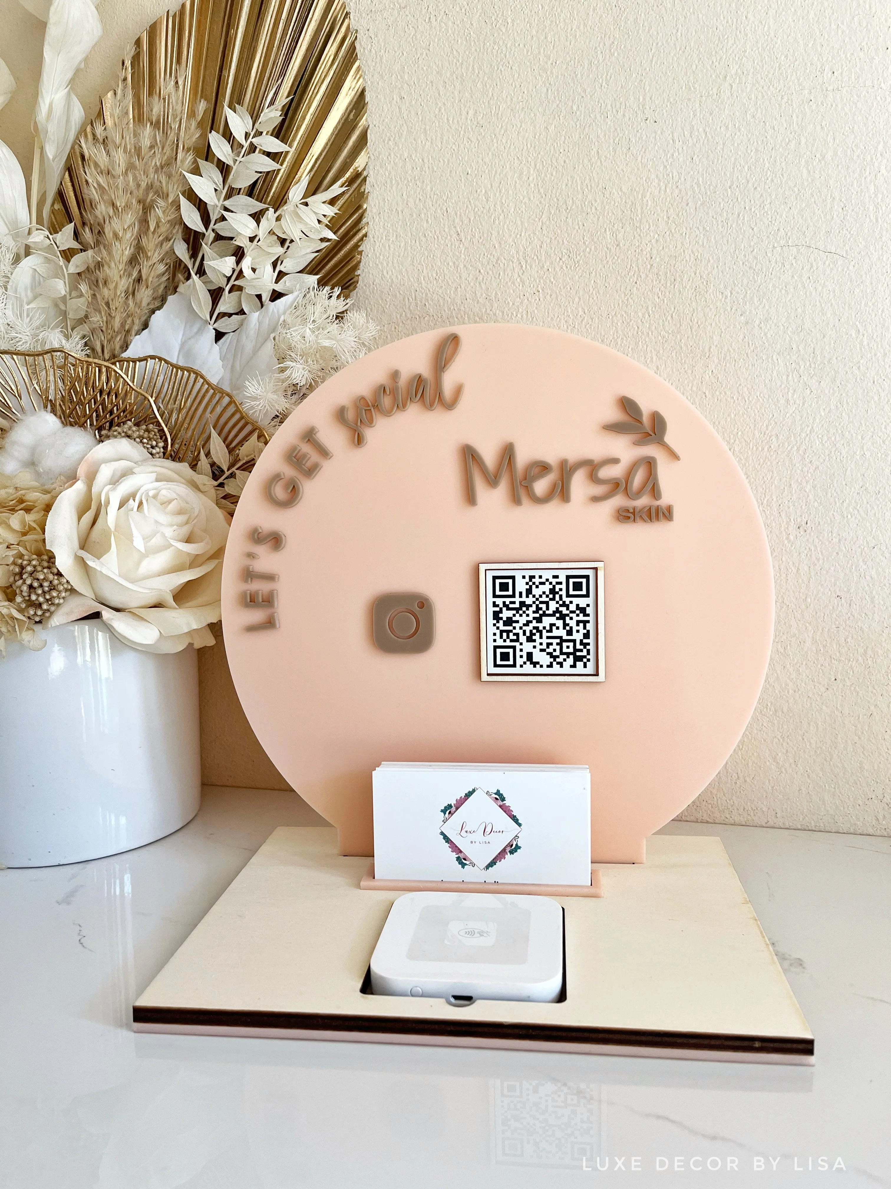 3 in 1 Round Social, Cards and Square Sign