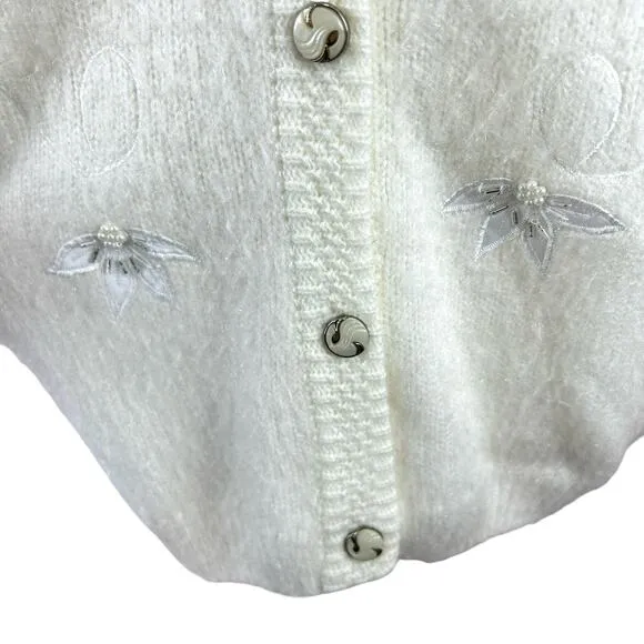 American Vintage Cardigan Sweater XL White Holiday Christmas Classic Grandmacore
