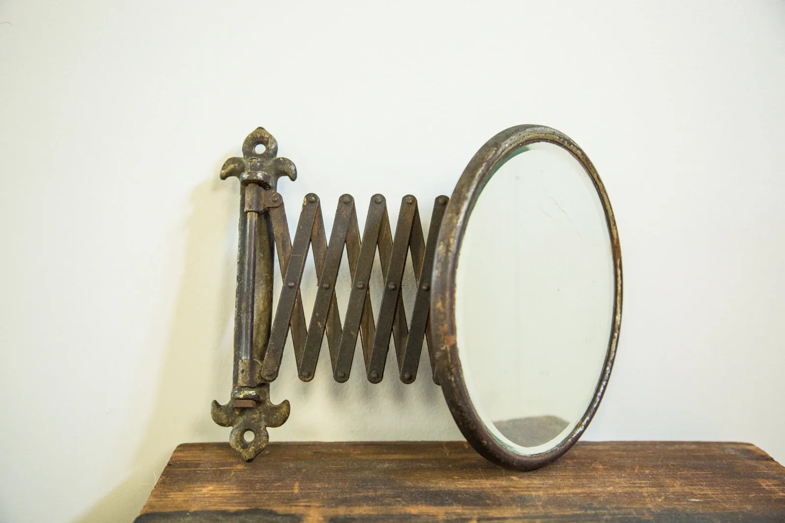 Antique Beveled Glass Fleur de Lis Accordion Shaving Mirror