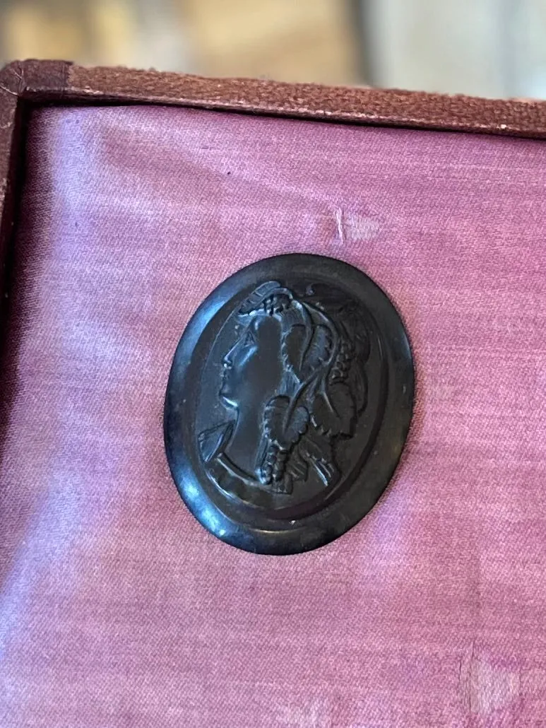 Antique Carved Whitby Jet Cameo Pin Victorian Mourning Brooch Facing Left