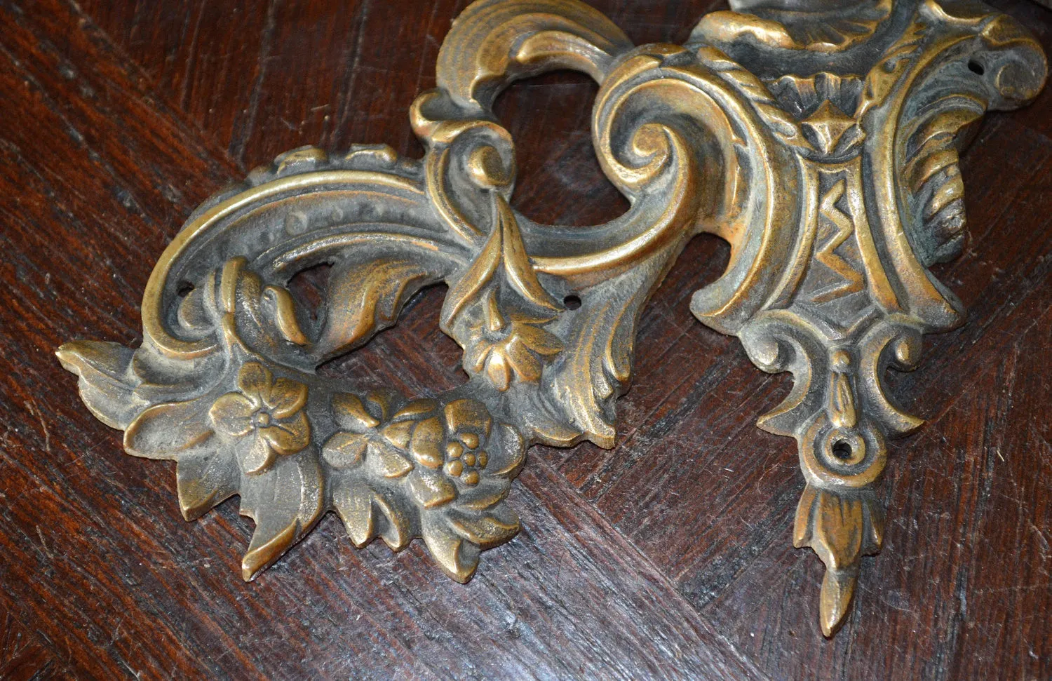 Antique Frenchman Pediment Bronze Renaissance Mount Hardware