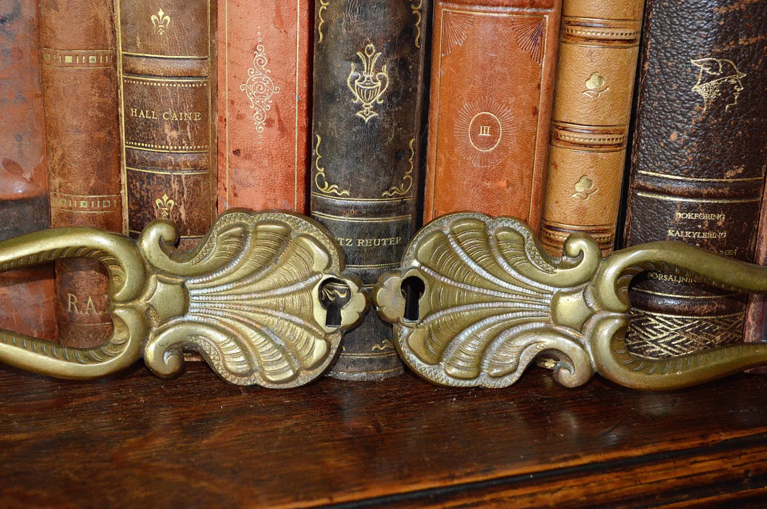 Antique Pair French Door Handles Escutcheon Shell Design Hardware
