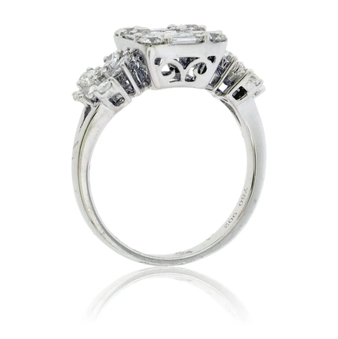 Baguette & Round Diamond Cluster Style Ring