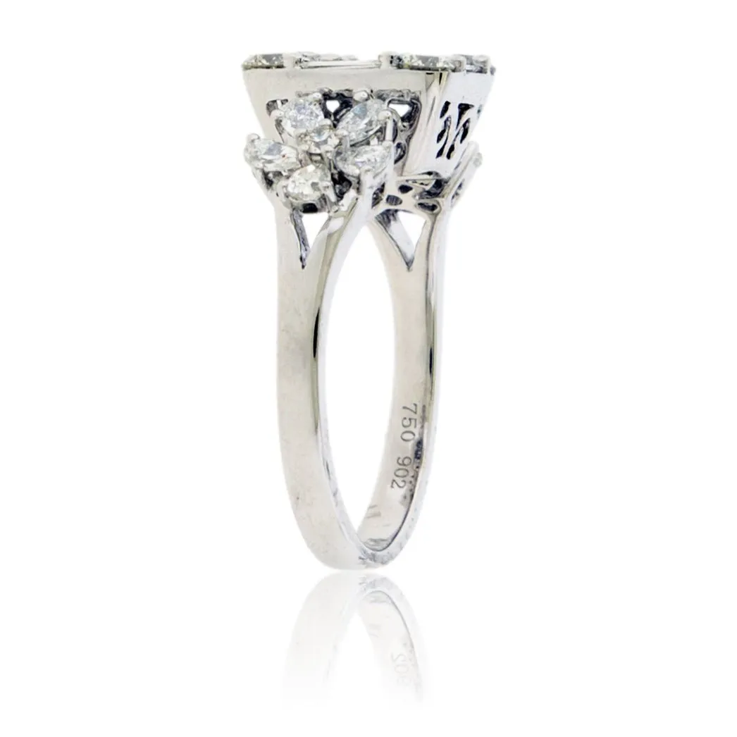 Baguette & Round Diamond Cluster Style Ring