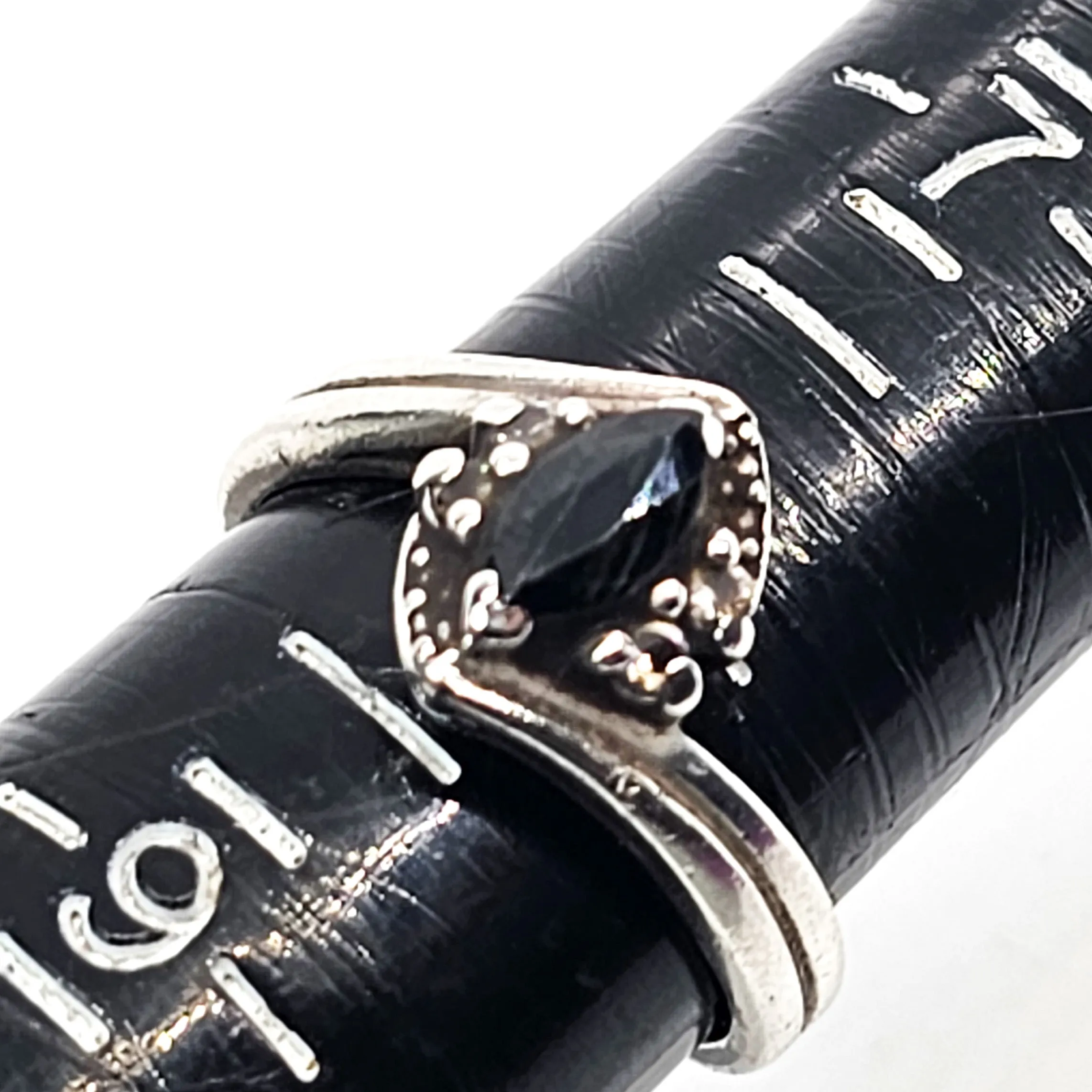 Black Sapphire CZ cubic zirconia retro sterling silver ring size 8