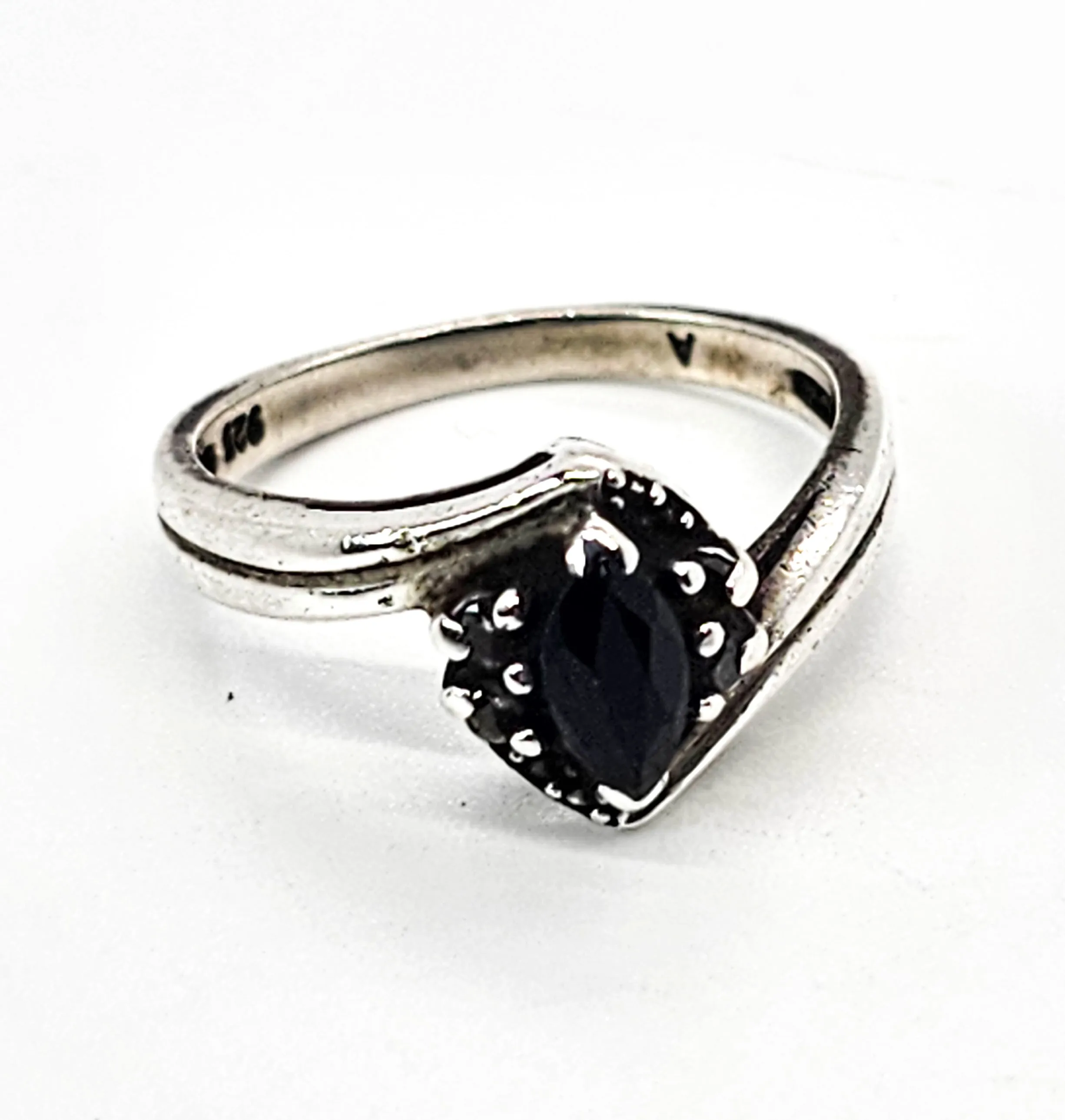 Black Sapphire CZ cubic zirconia retro sterling silver ring size 8