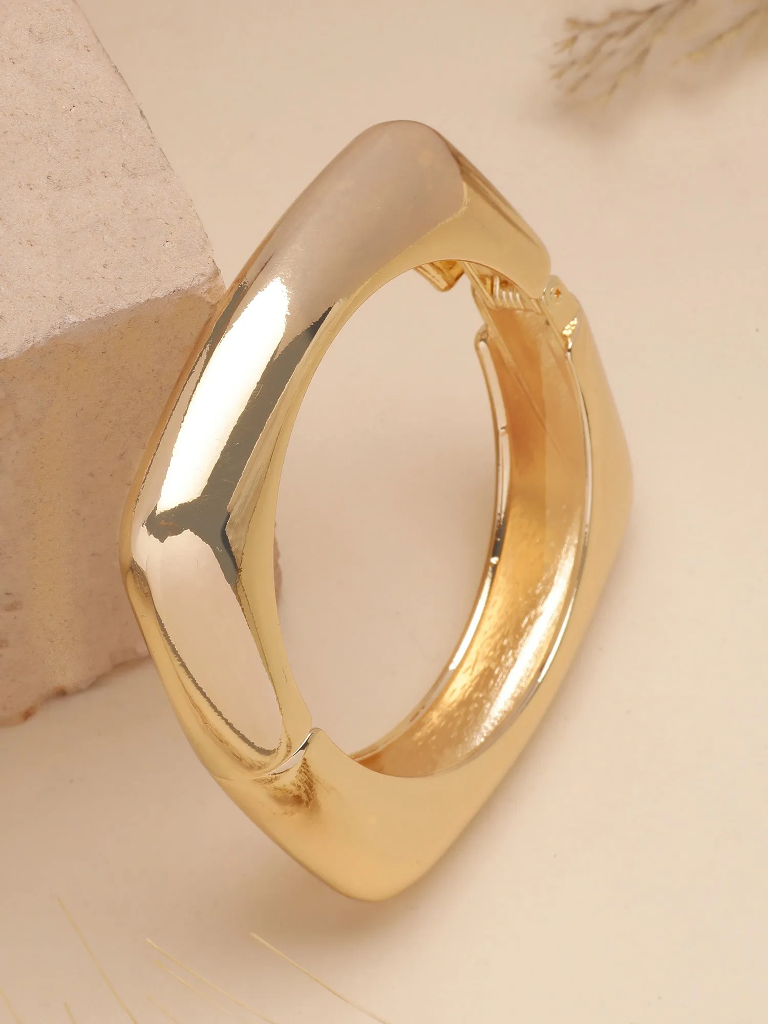 Bohey by KARATCART Gold Plated Designer Kada Bracelet for Women