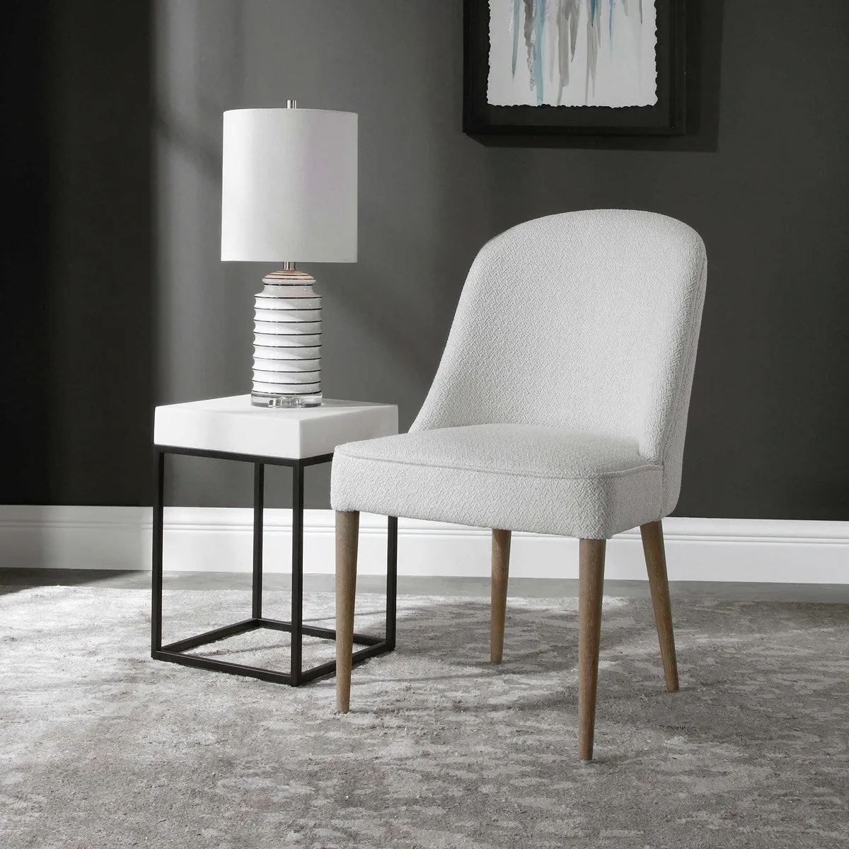 BRIE ARMLESS CHAIR