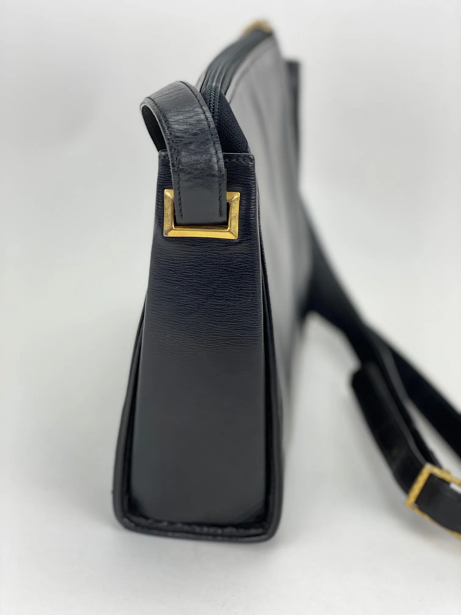 CHRISTIAN DIOR Black  Leather Adjustable Shoulder Bag Authentic Pre owned