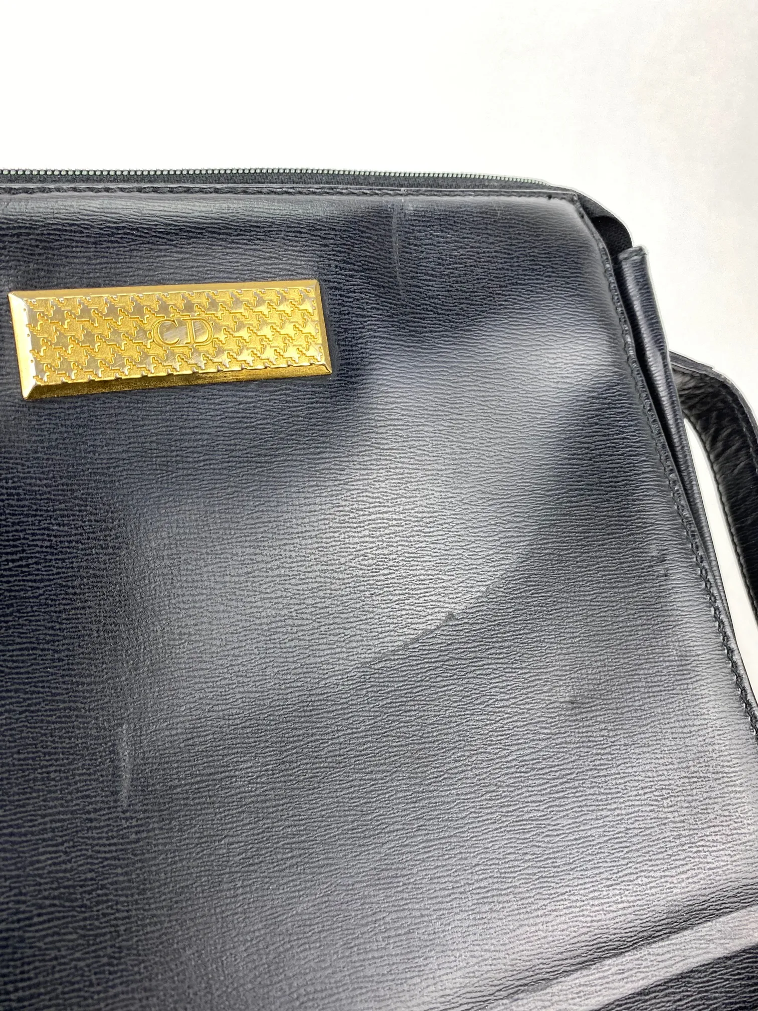 CHRISTIAN DIOR Black  Leather Adjustable Shoulder Bag Authentic Pre owned