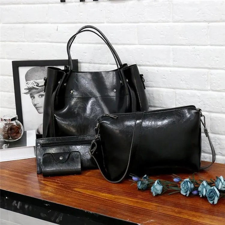 Classic | Ensemble  Soft Vintage 4-Piece Bag Set