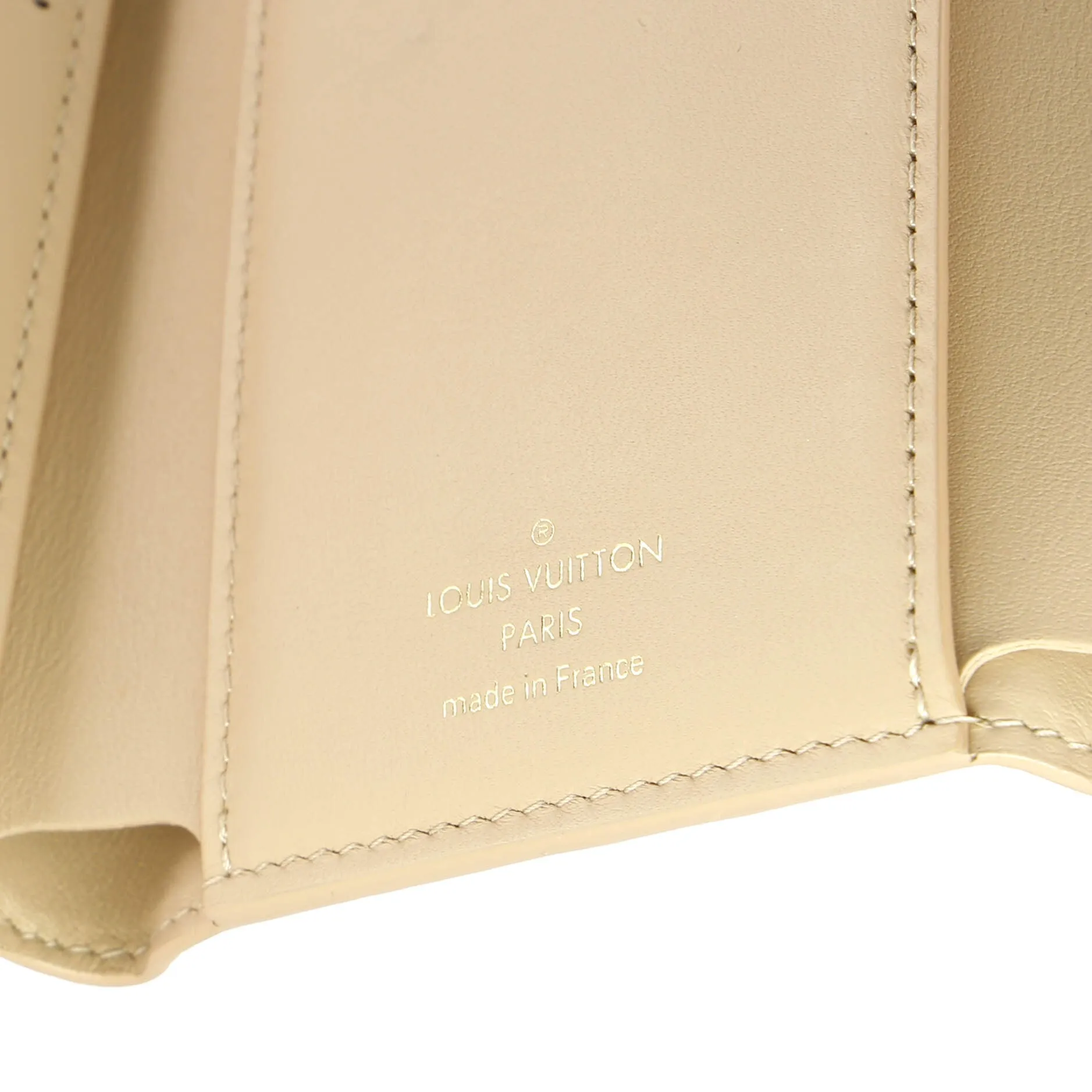 Designer Capucines Wallet Leather with Embellished Detail Compact