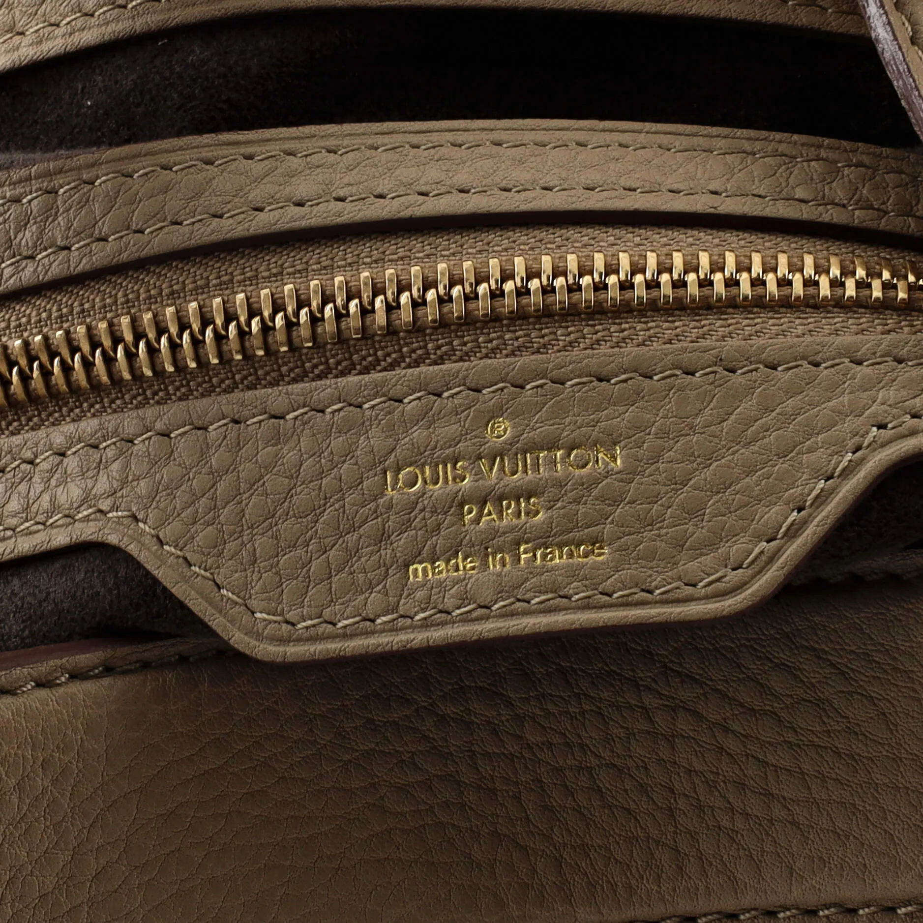 Designer Cirrus Handbag Mahina Leather PM