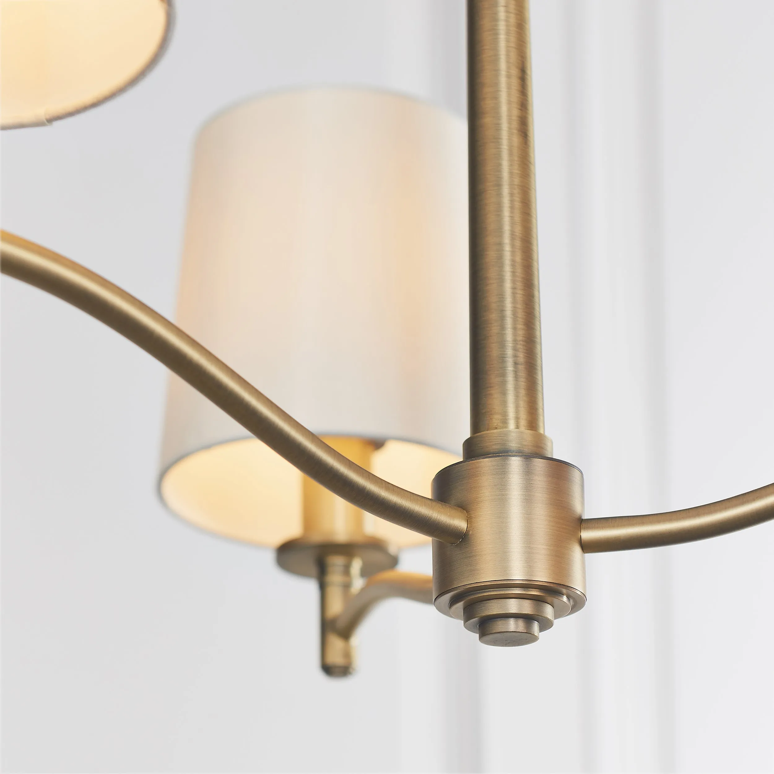Endon 73411 Ortona 3lt Pendant Matt antique brass plate & vintage white fabric 3 x 40W E14 candle (Required)