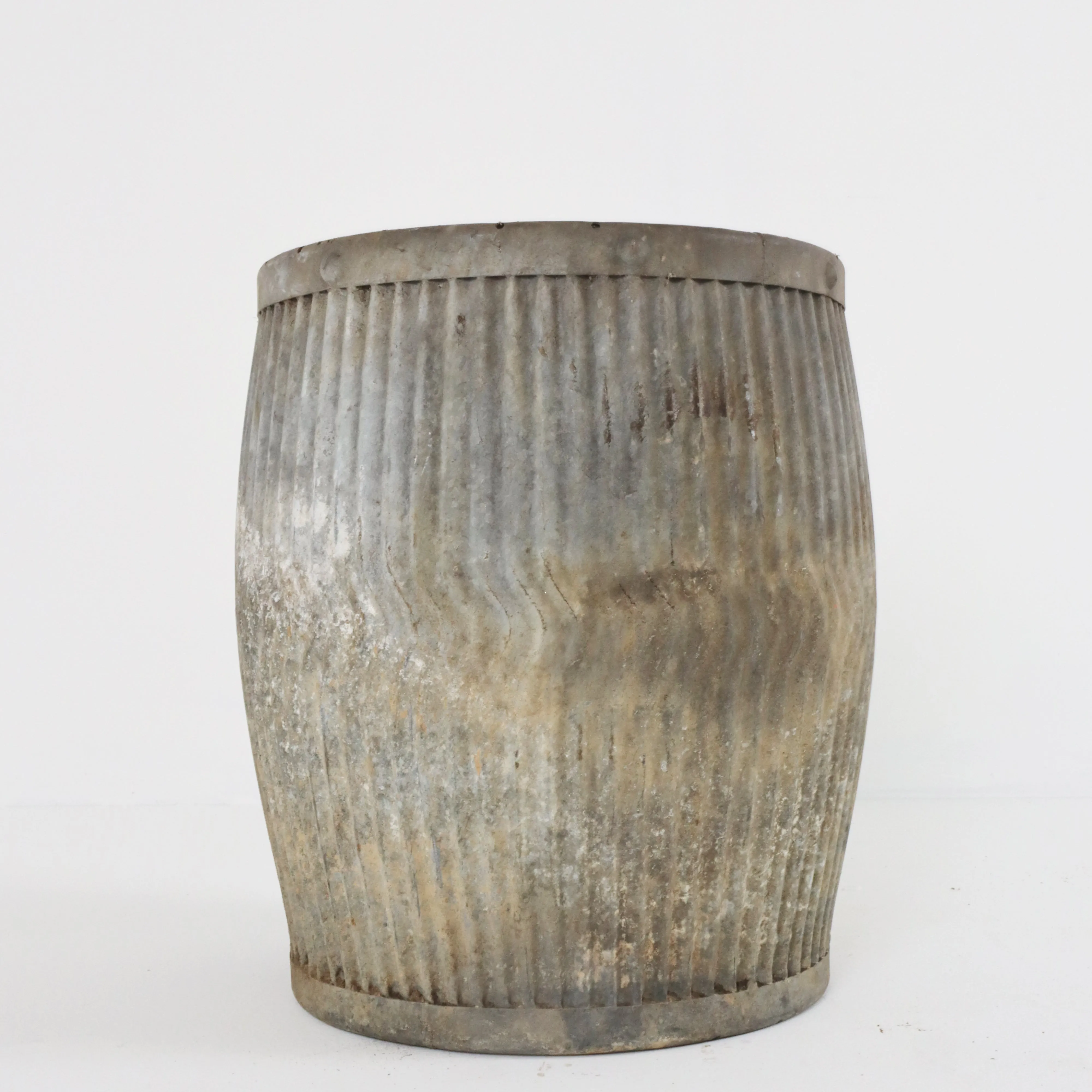 English Antique Wash Tub c1910
