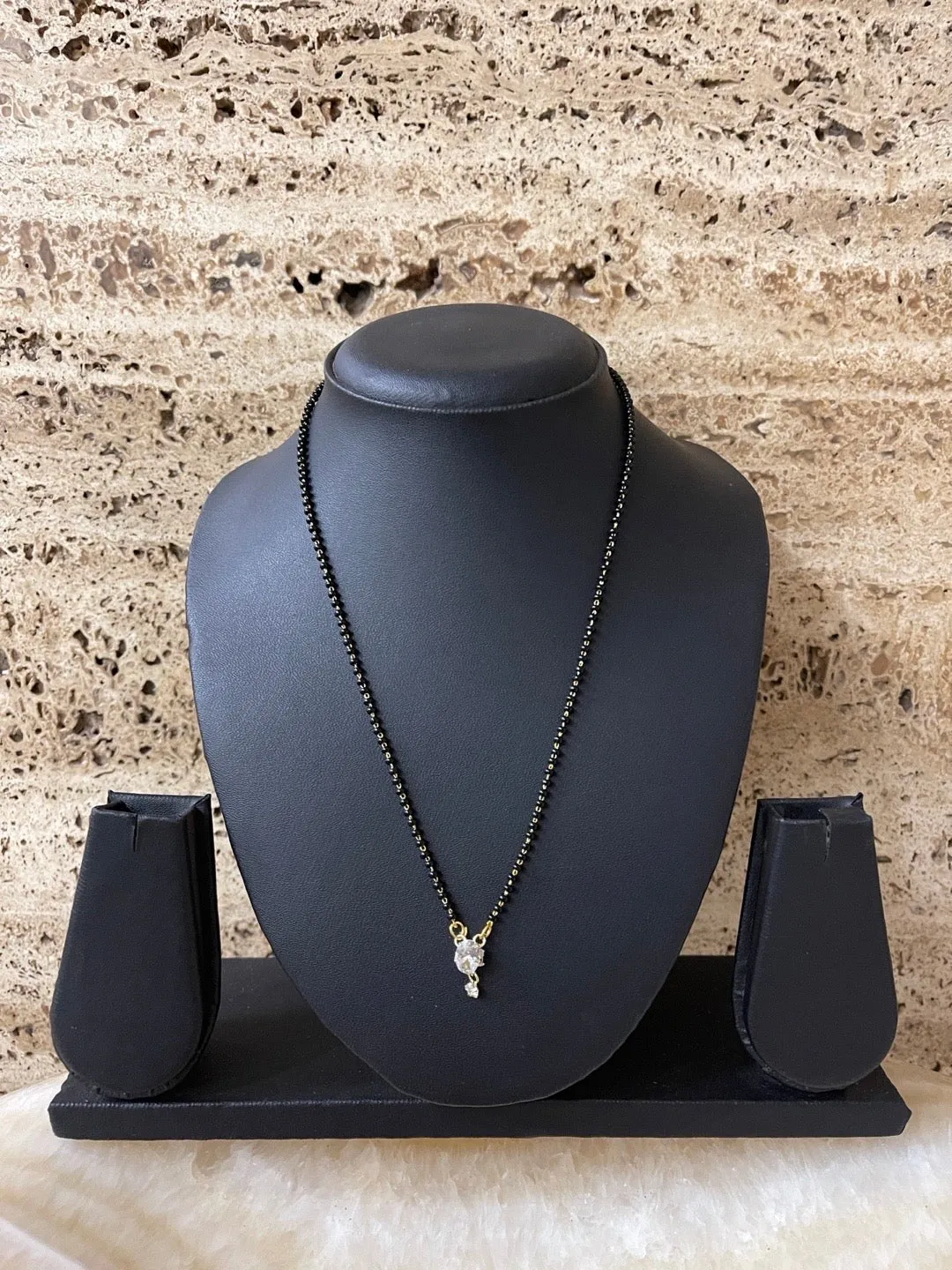 Gold Plated Fancy Short Mangalsutra Designs American Single Diamond Oval Pendant Simple Black Beads Chain