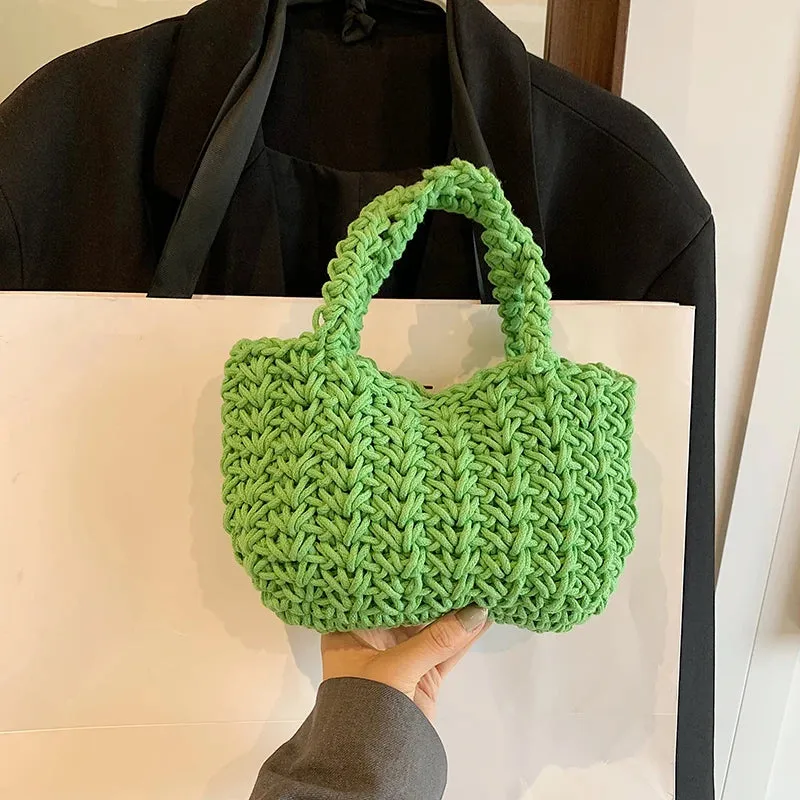 Handmade Woven Women's Bag 2024 New Fashion, Leisure and Popular Beach Bag Handbag, Exquisite Grass Woven Bag