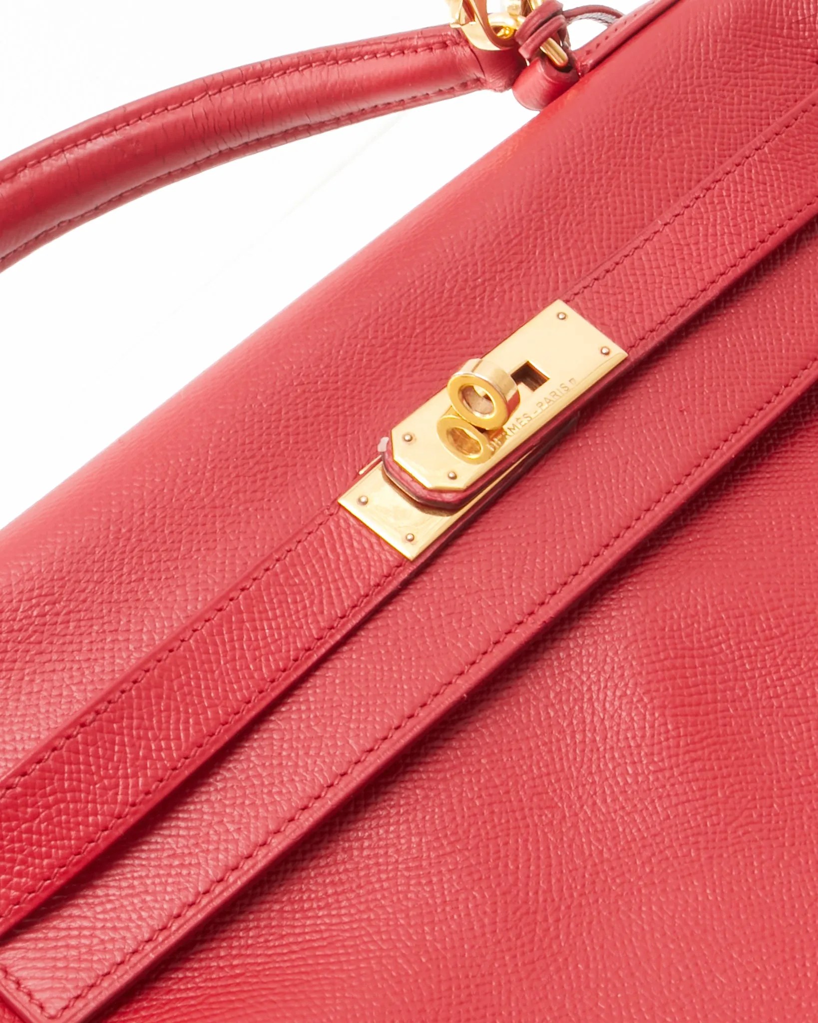 Hermès Red Courchevel Leather Kelly 32 Bag GHW