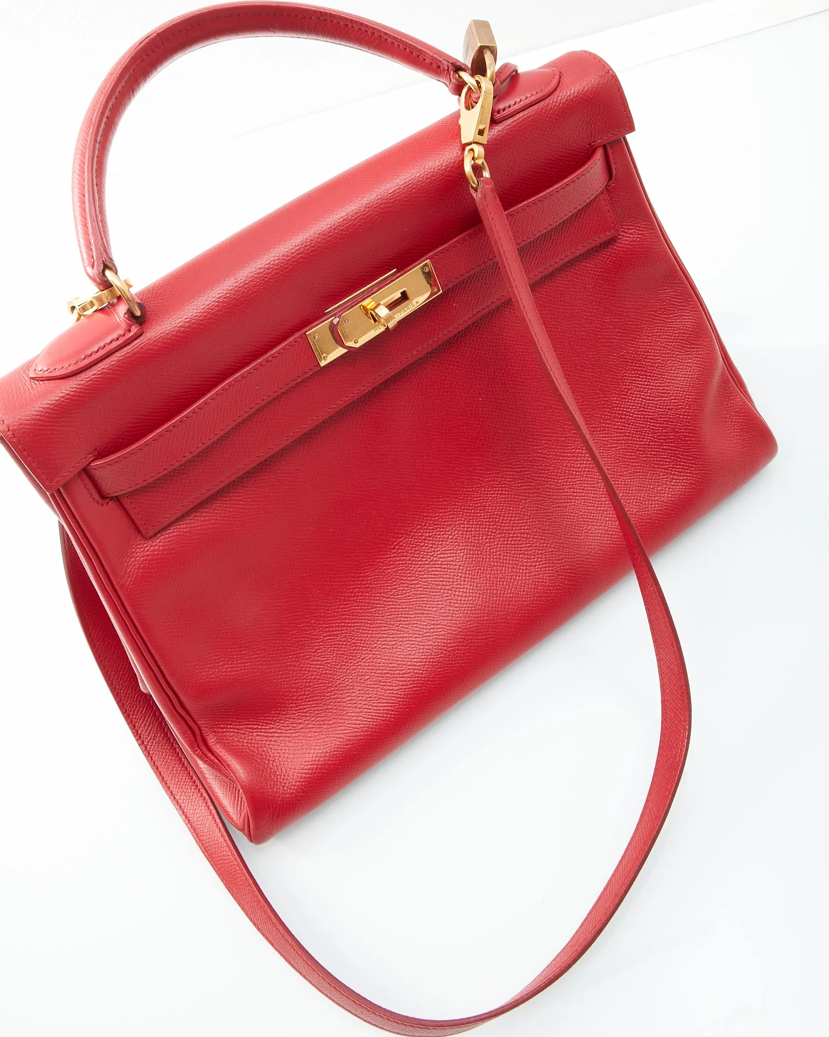 Hermès Red Courchevel Leather Kelly 32 Bag GHW