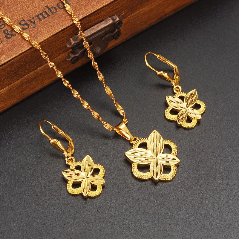 Jessica James 14 k Romantic Sea Heart  Pendant