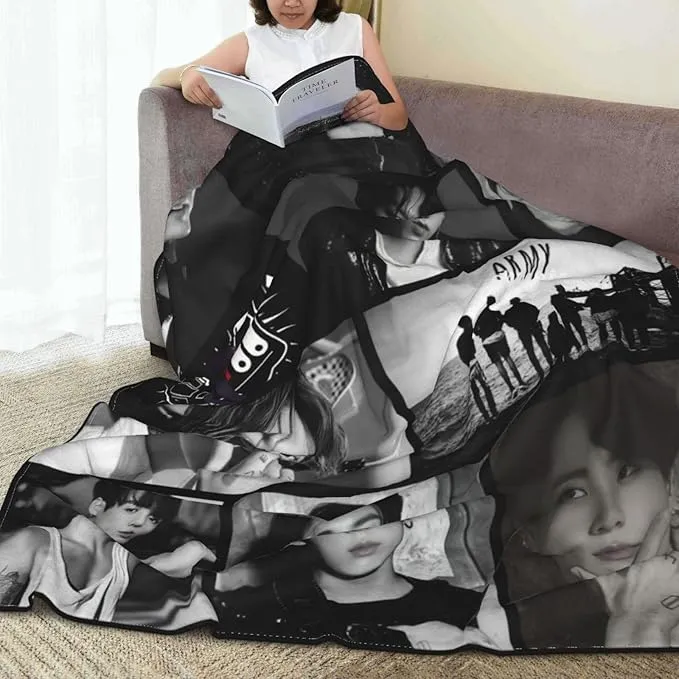 Jung Kook Blanket 60"X80" Soft and Comfortable Warm Fleece Throw Full Picture of Idol Group Blankets Yoga Blankets Beach Blanket Picnic Blankets Gift for Dorm Room Decor Sofa Bed Camping Travel