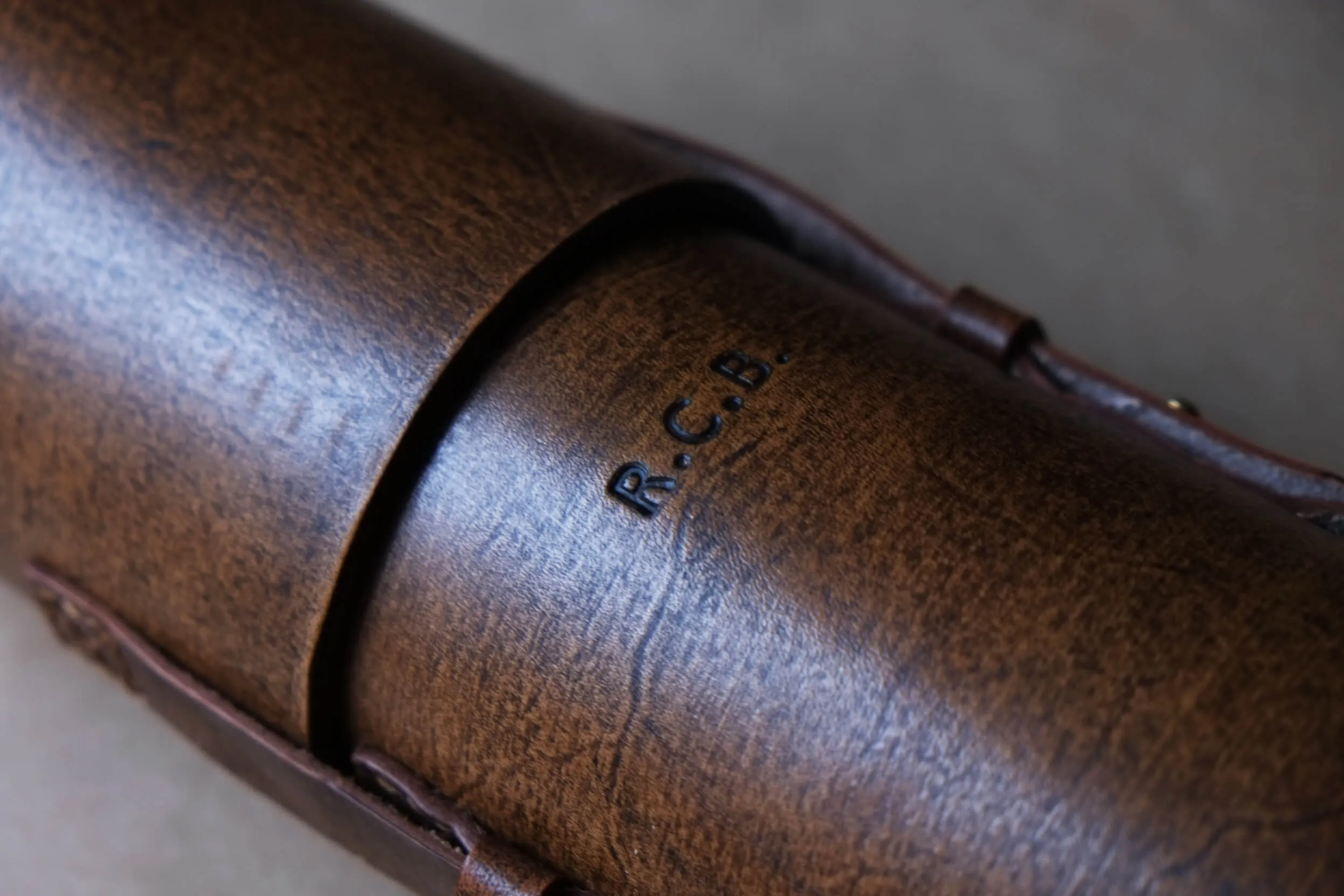 LEATHER BLUEPRINT TUBE - MAP CASE