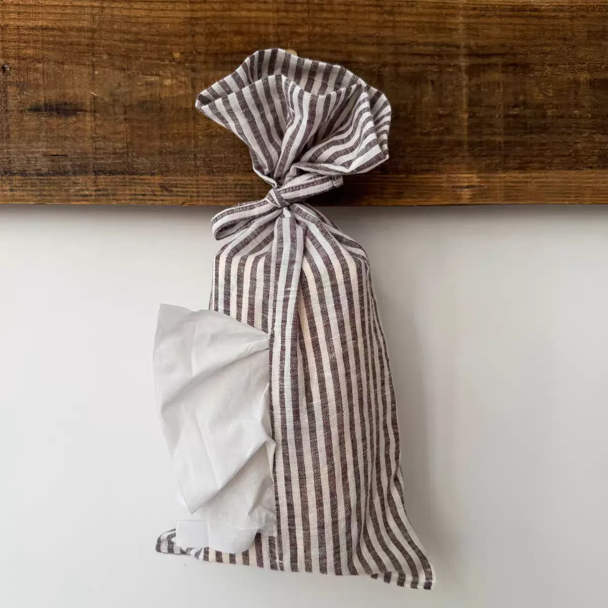 Linen Tissue Bags
