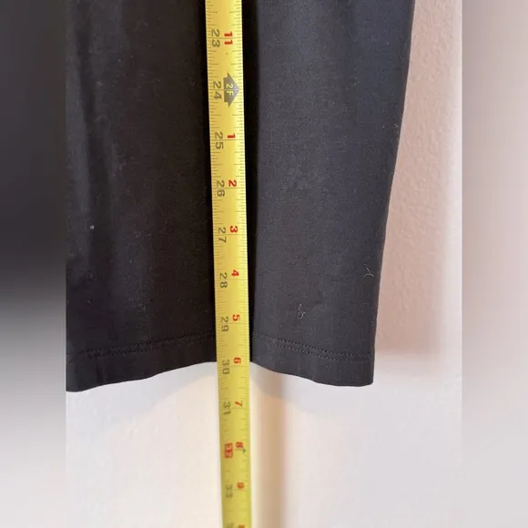 MM Lafleur Mid Length front tie skirt size L