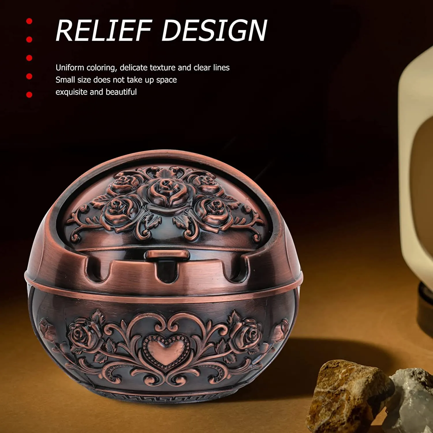 NYTRYD Ashtray Retro Ashtray Creative Personality Trend Household Living Room Anti Fly Ash Sealed Ashtray With Cover Light Luxury Ashtray