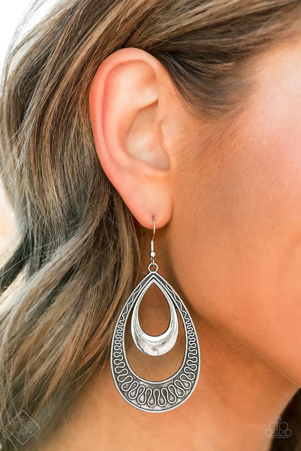 Paparazzi- Fashion Fix -Sandstone Oasis Blue Set