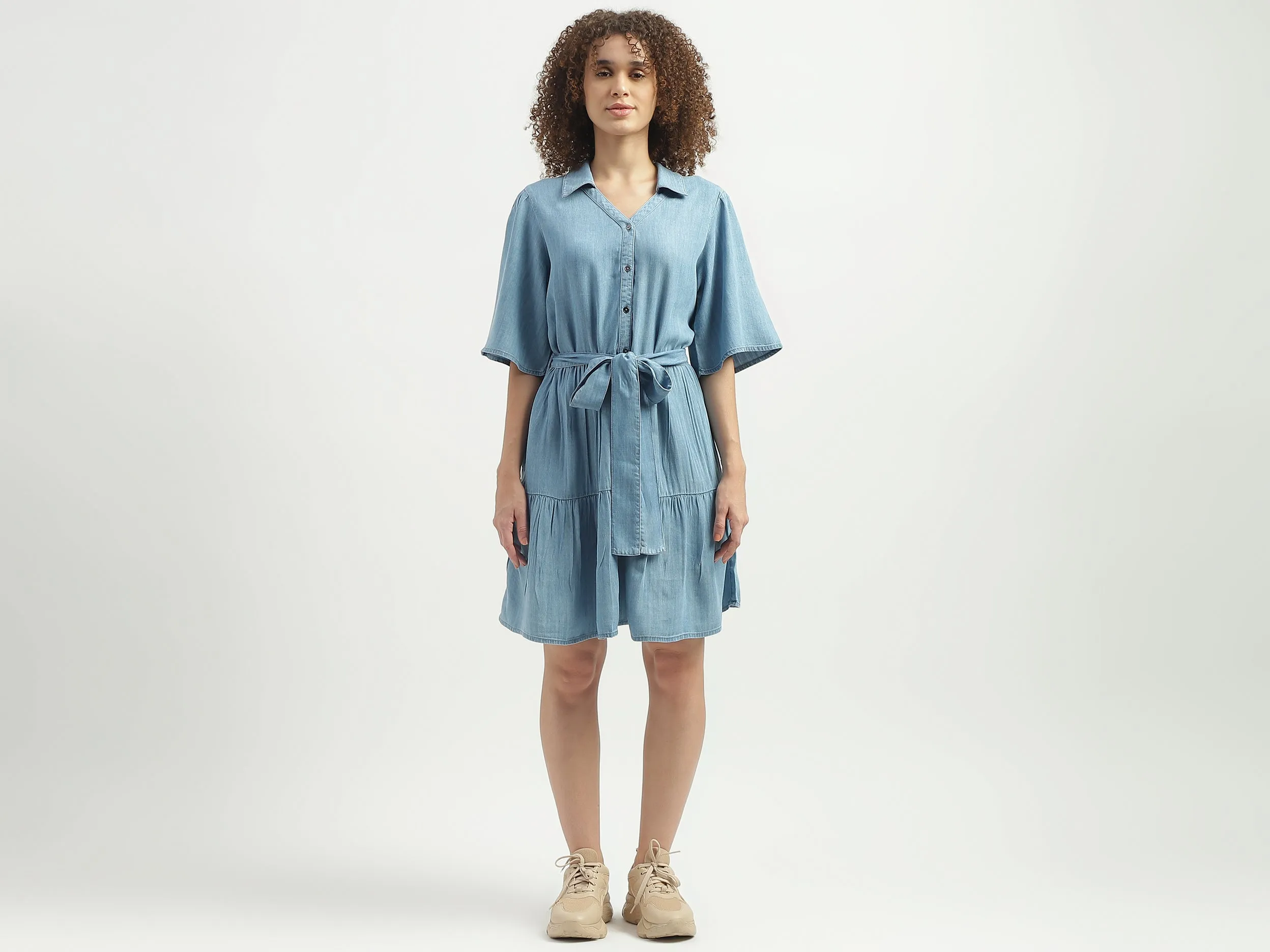 Regular Fit Spread Collar Solid Pattern Dress