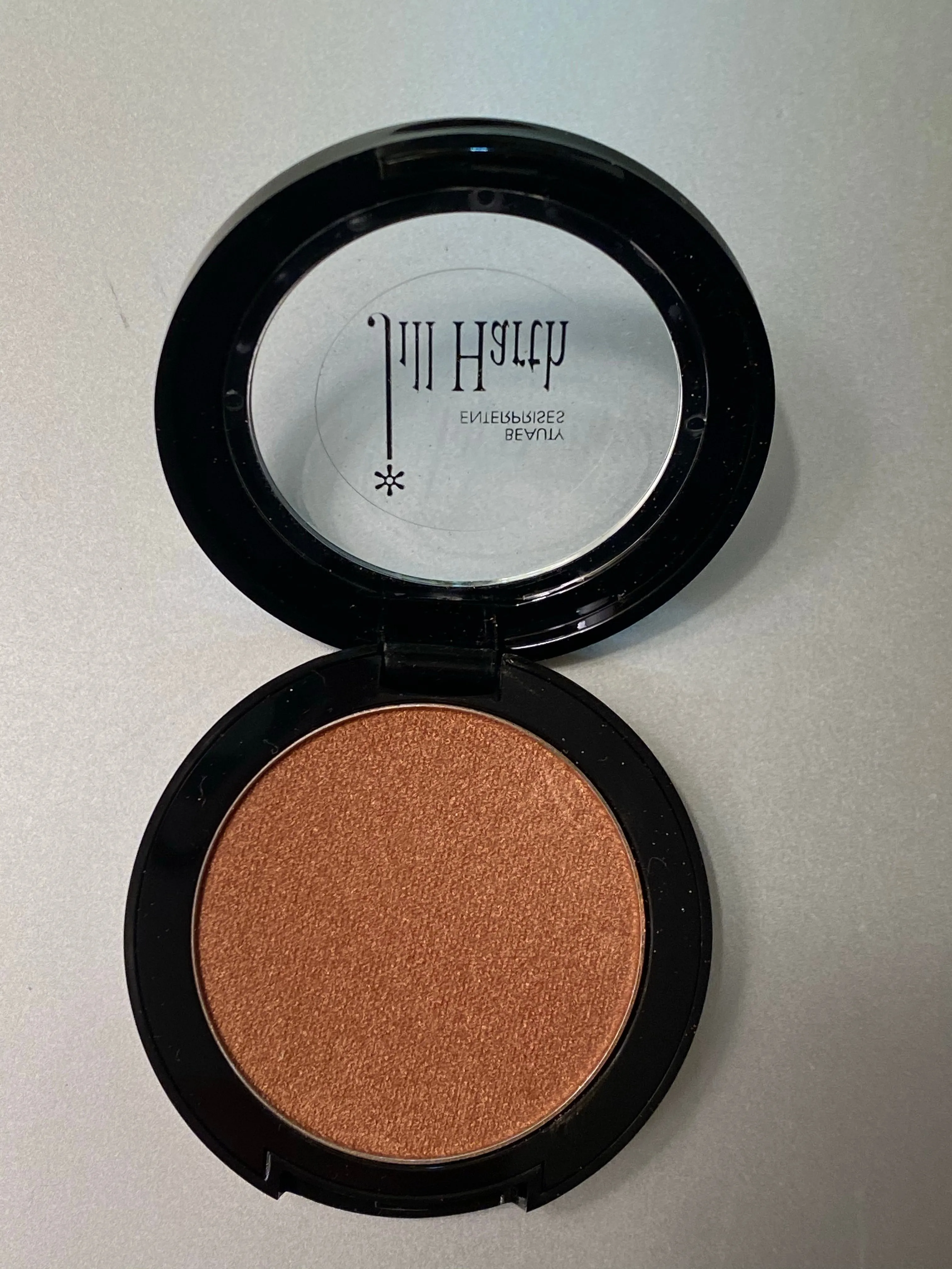 Sandalwood Molten Powder Eyeshadow & Blush