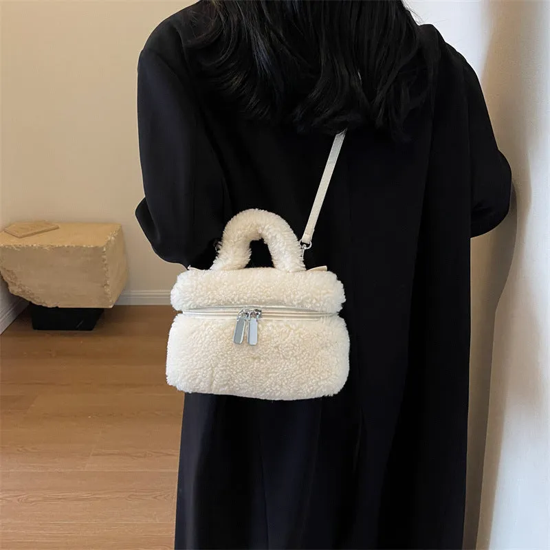 Seasonprestige women's Bags Plush soft Portable handbag