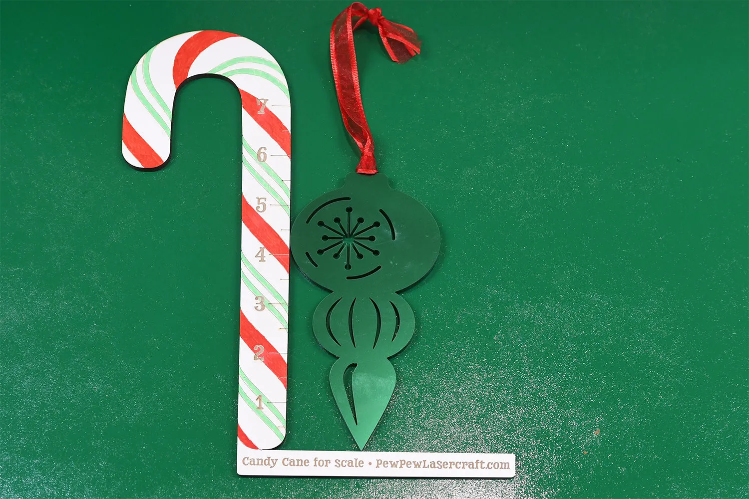 Set of 3 Set Mid-Century Modern Graphic Shapes Ornaments