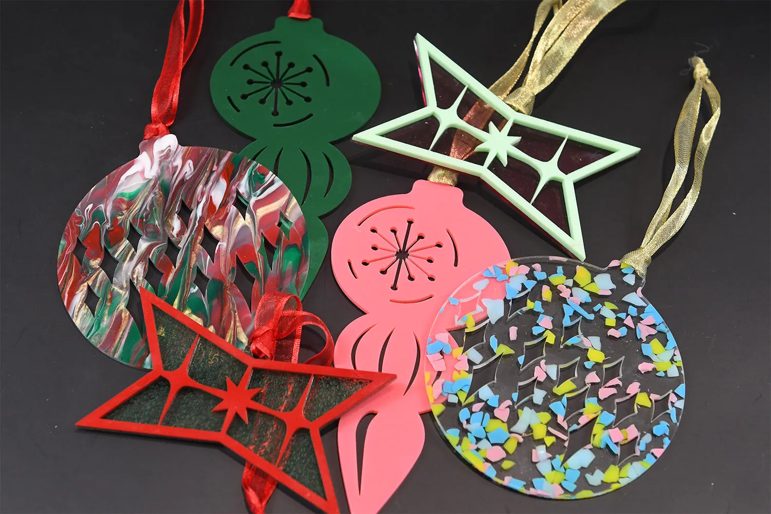 Set of 3 Set Mid-Century Modern Graphic Shapes Ornaments