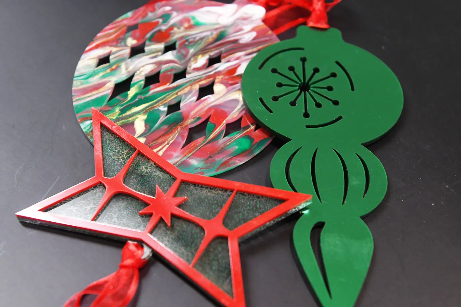 Set of 3 Set Mid-Century Modern Graphic Shapes Ornaments