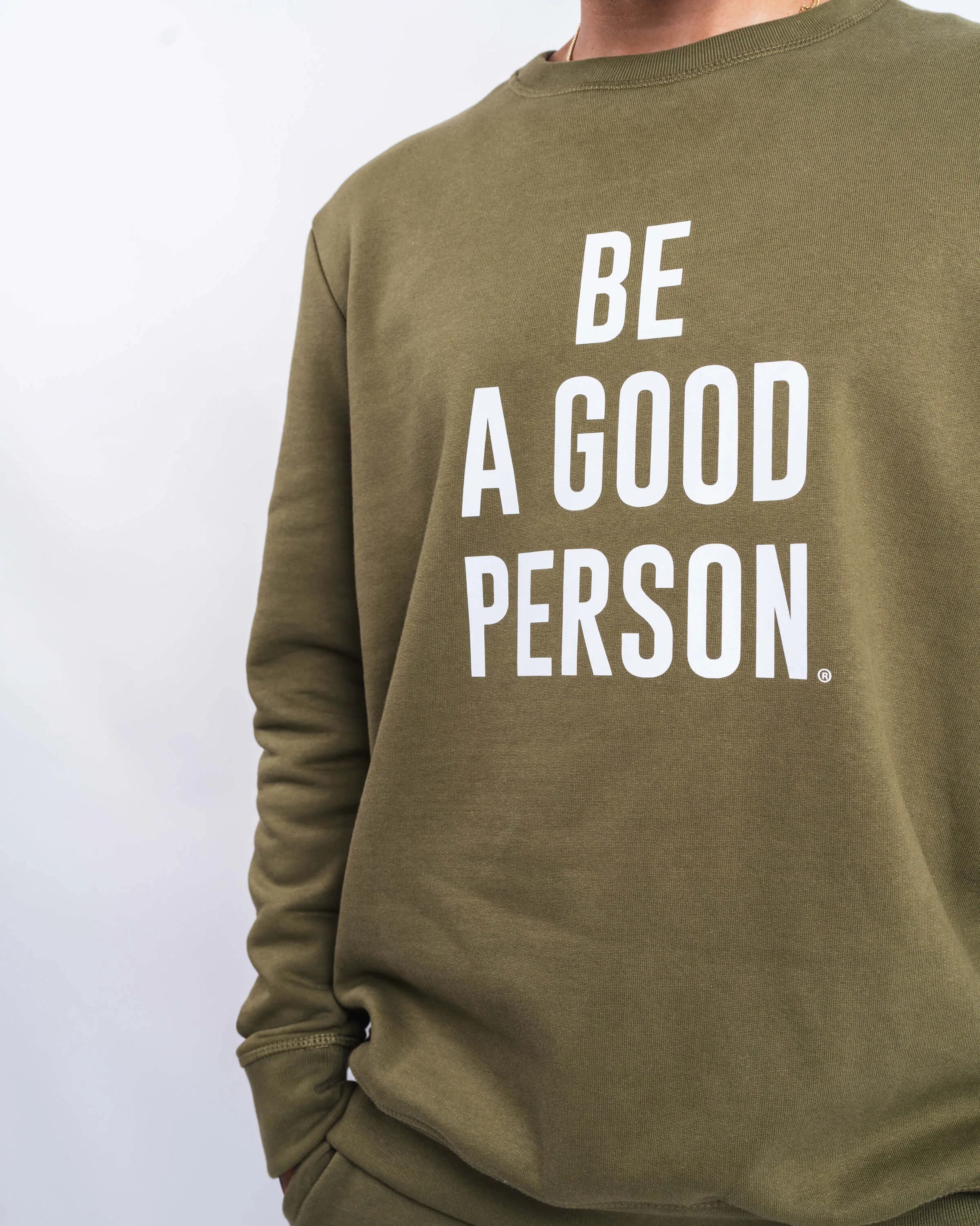 Signature Crewneck - Olive