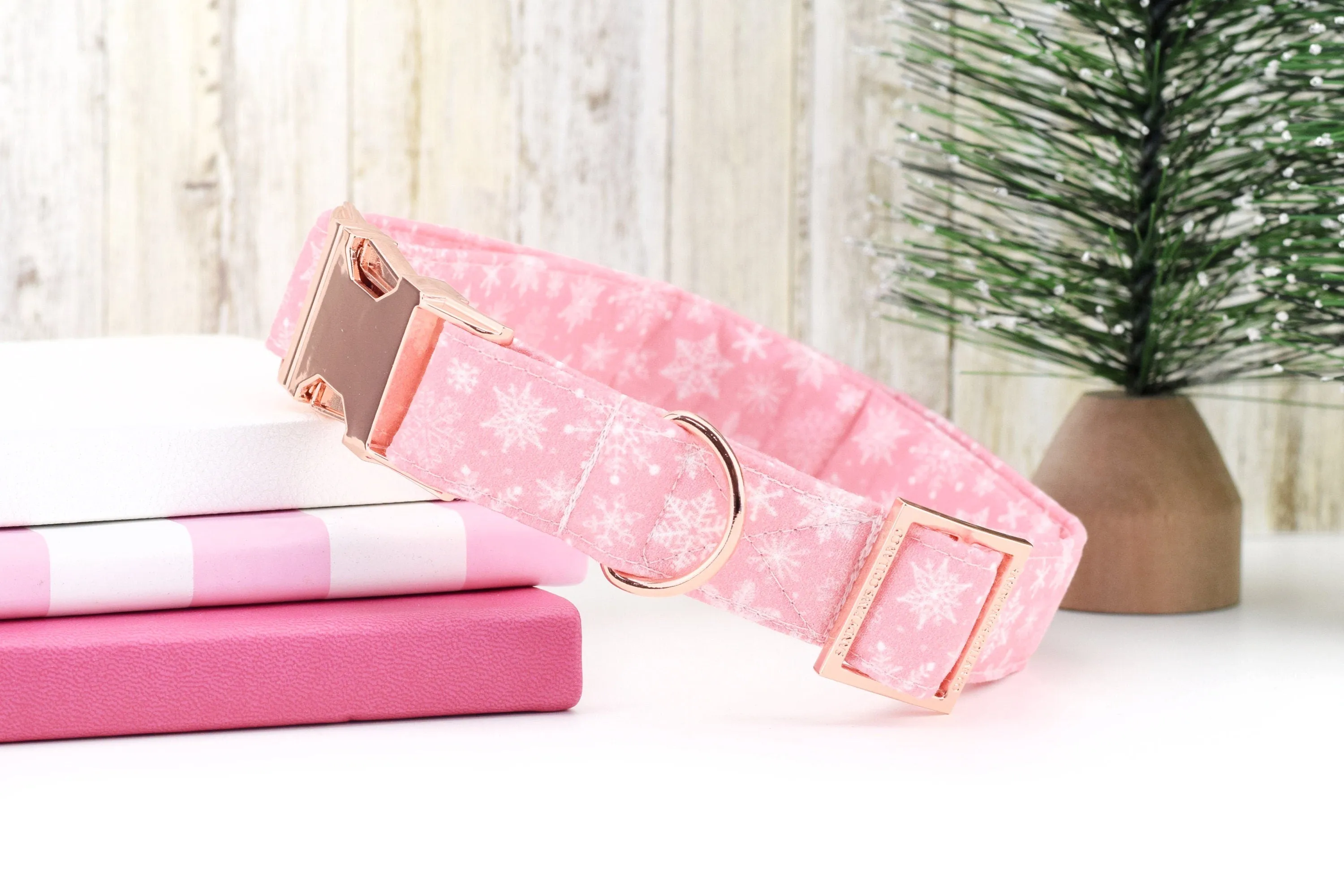 Snowflake Dog Collar - Pink