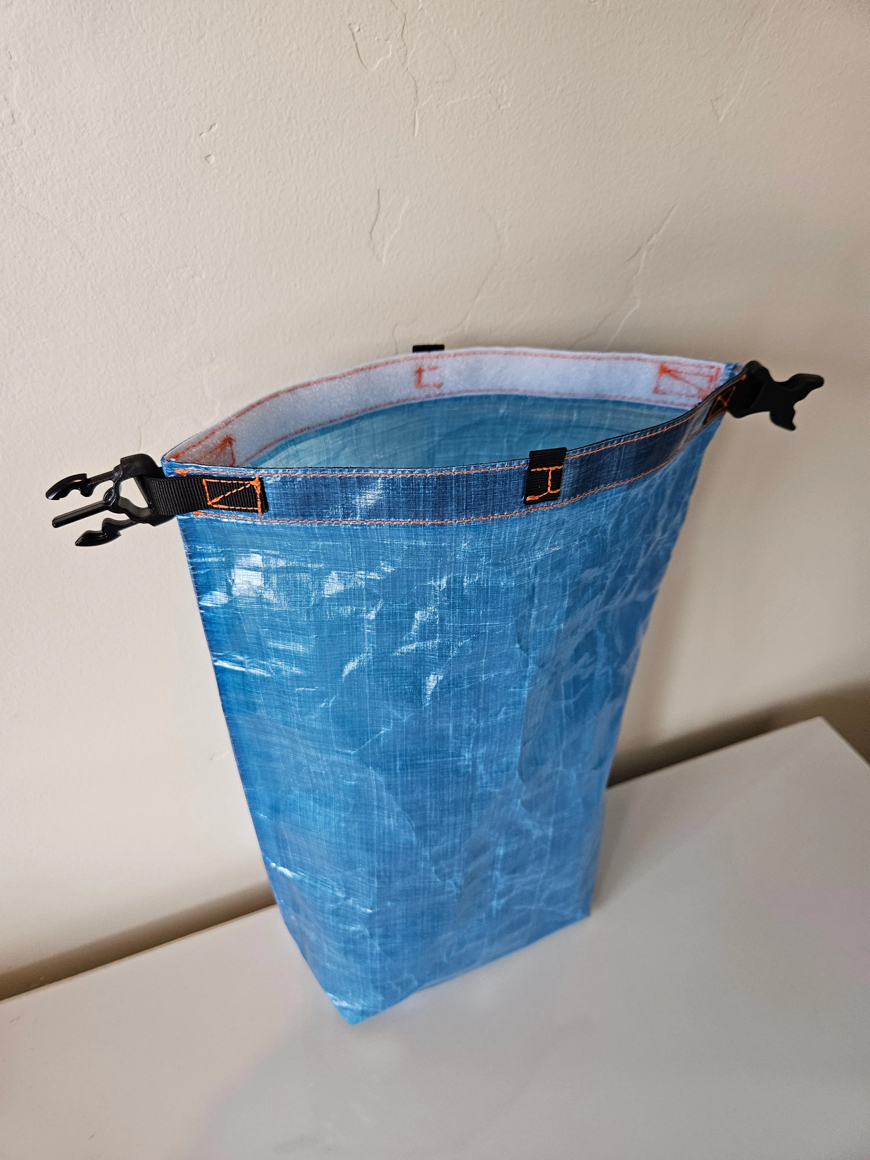 Superlight Small Dry Bag - Blue Dyneema