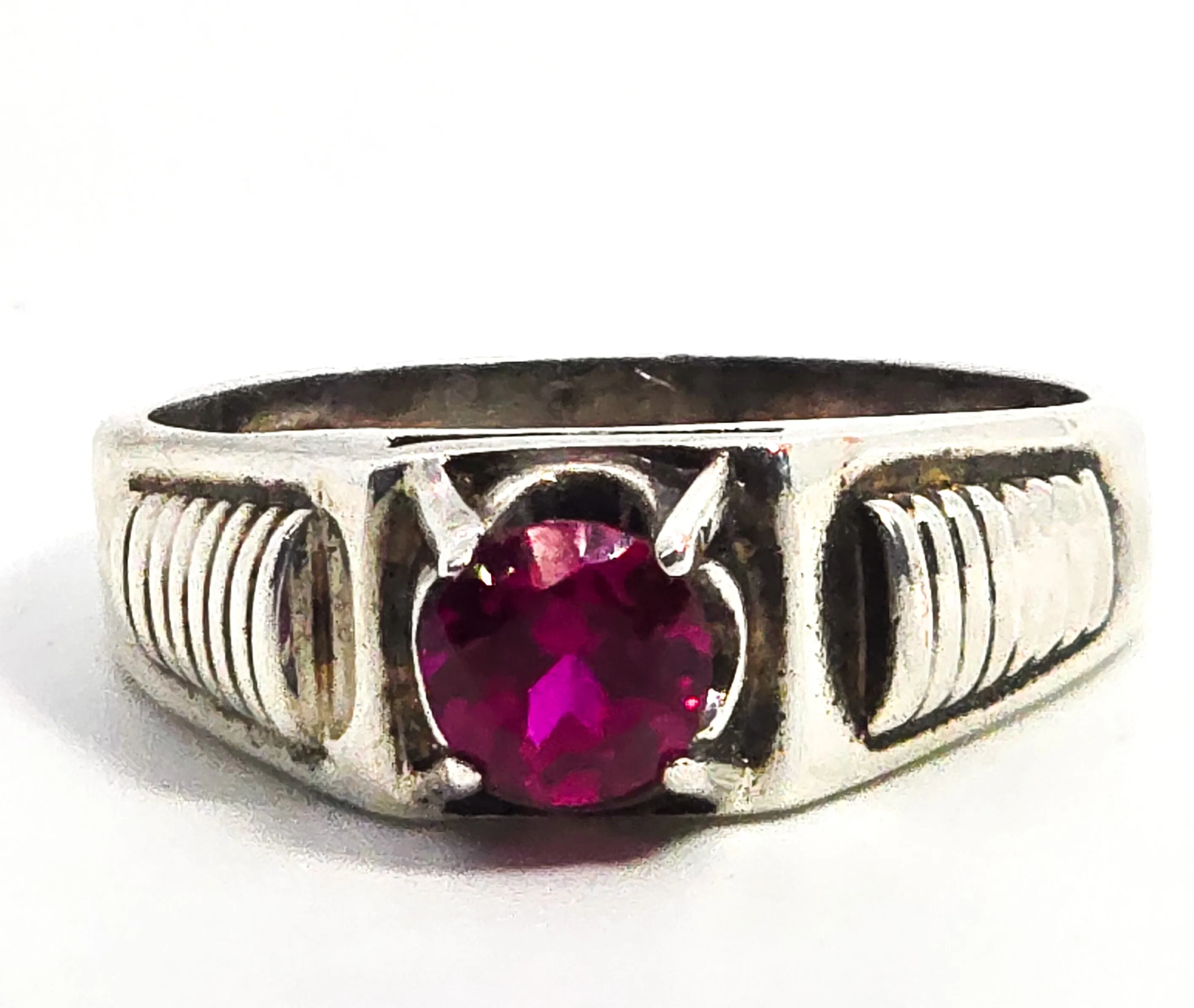 Synthetic Pink Sapphire Lind vintage retro silver plated ring size 13