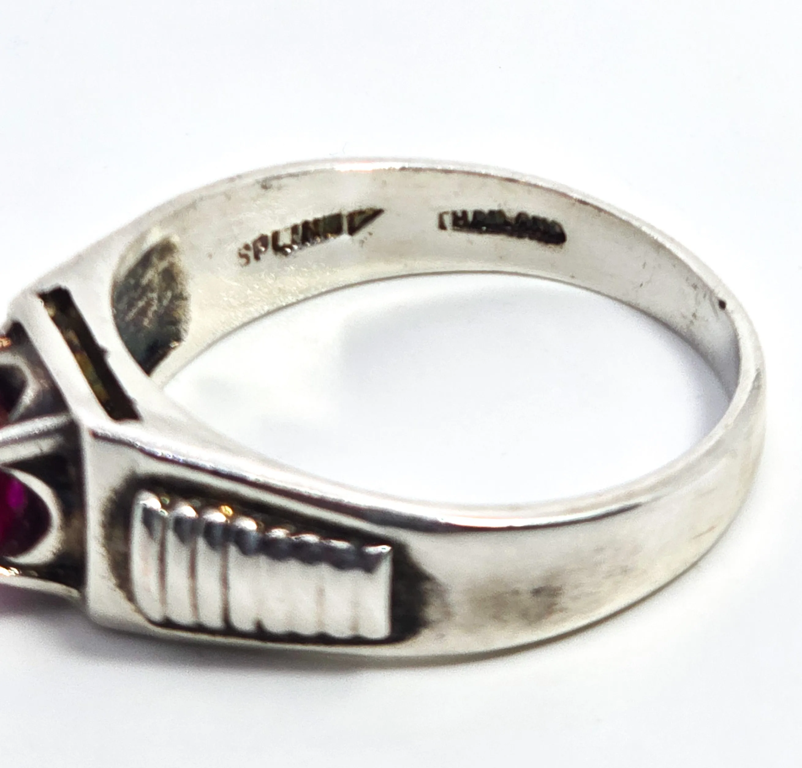 Synthetic Pink Sapphire Lind vintage retro silver plated ring size 13