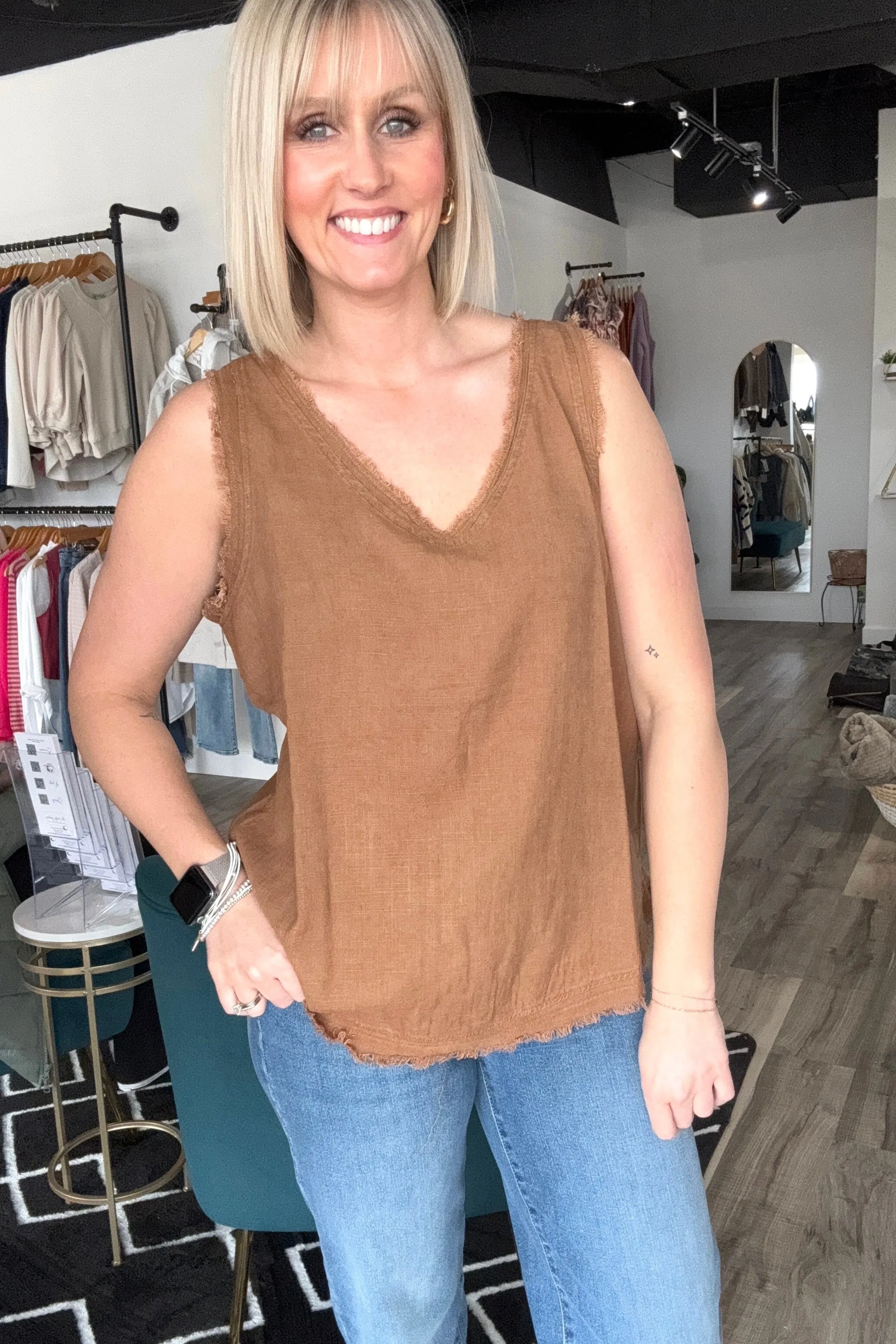 Taryn Frayed Linen V-Neck