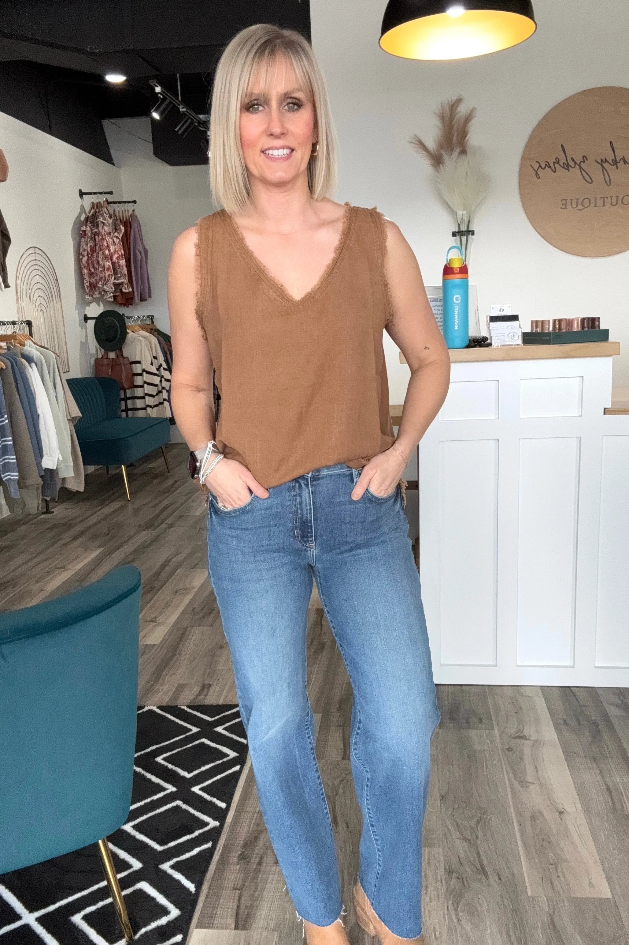 Taryn Frayed Linen V-Neck