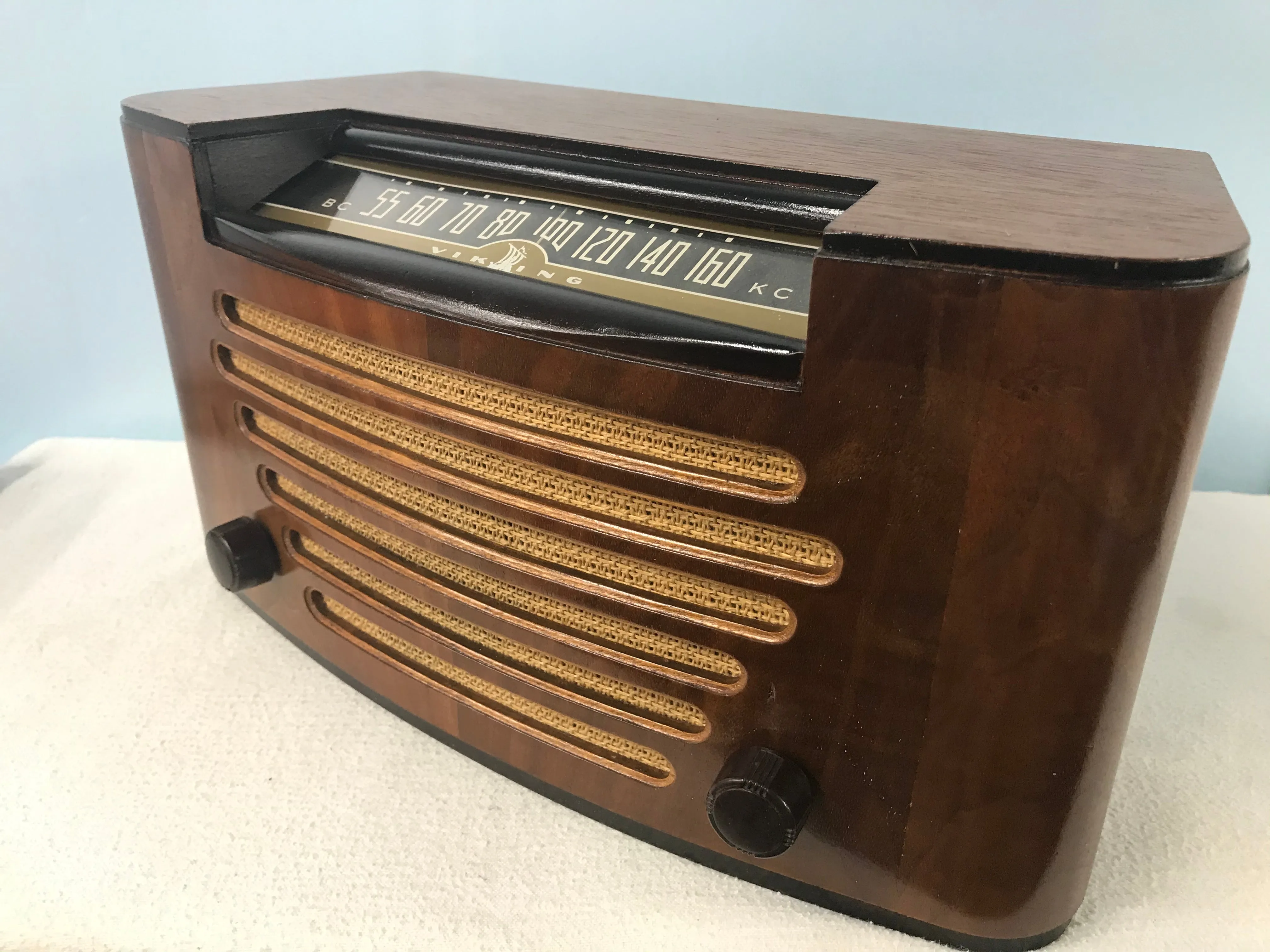 Viking Tube Radio With Bluetooth input.