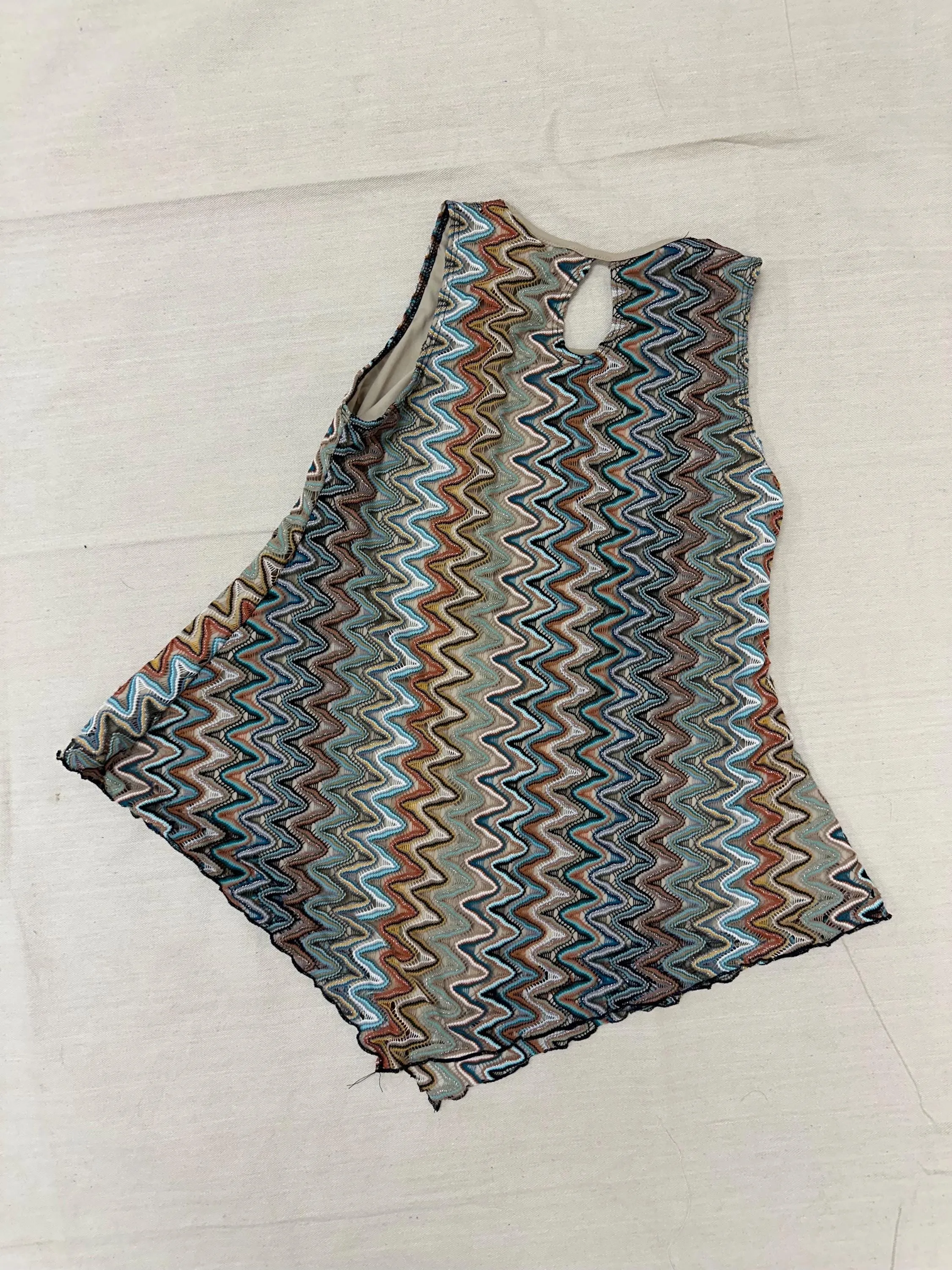 Vintage 90s Elizabeth Zig Zag Strechy Tank Top | Size Medium