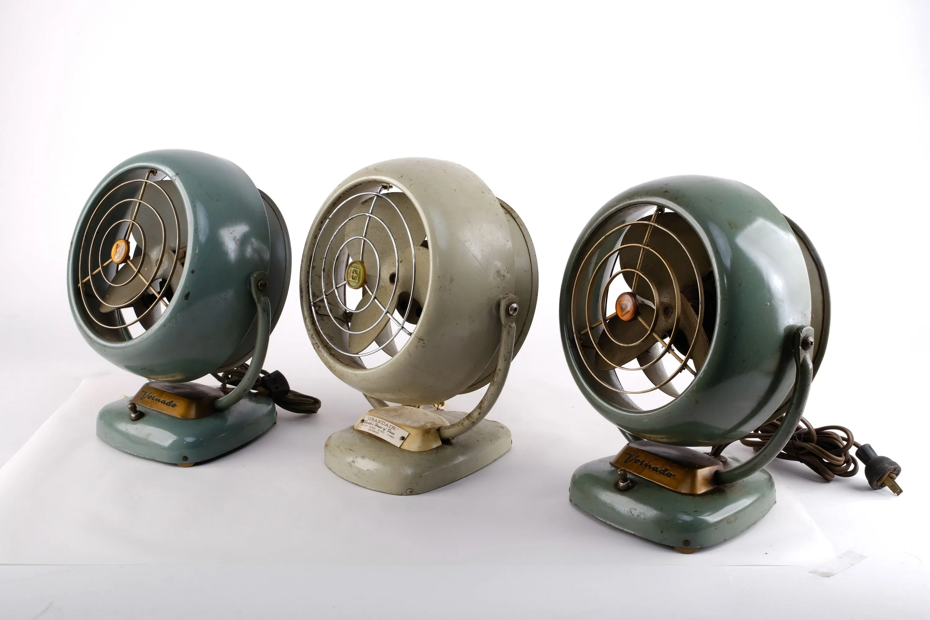 VINTAGE RETRO VORNADO & GRAND AIR ELECTRIC DESK FAN